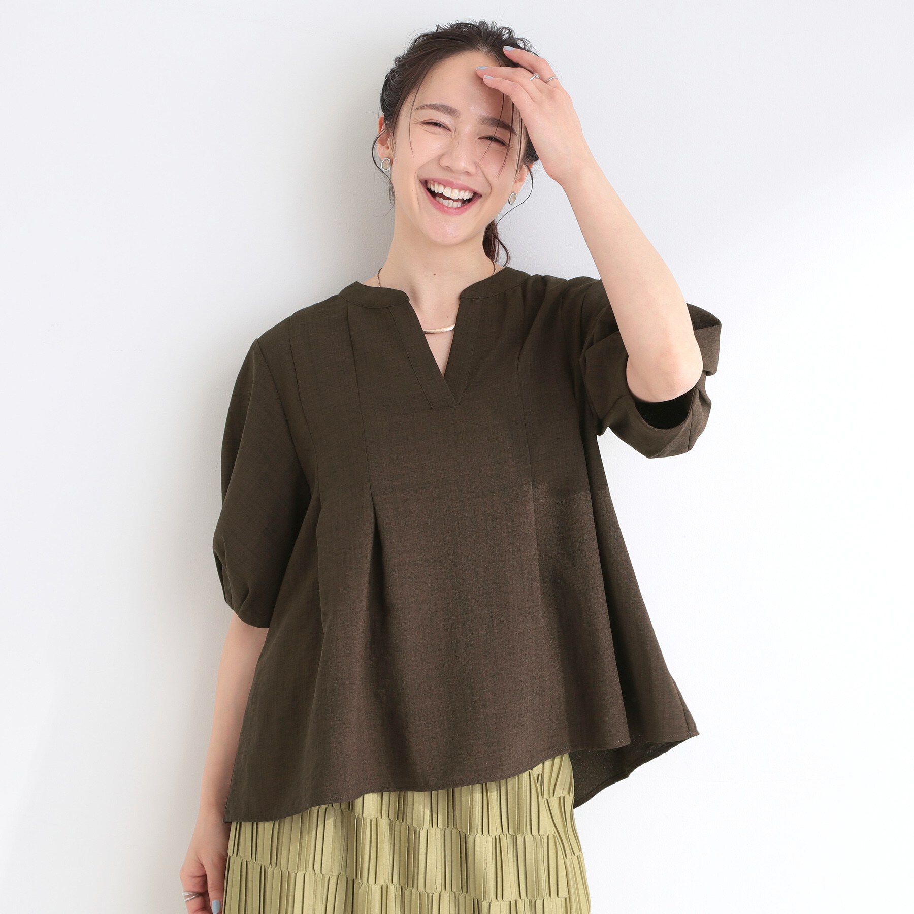 SHOO･LA･RUE「【洗濯後しわになりにくい/S-LL/インせず着られる】柄も選べる　1枚で決まる麻調5分袖ペプラムブラ」|シャツ・ブラウス|