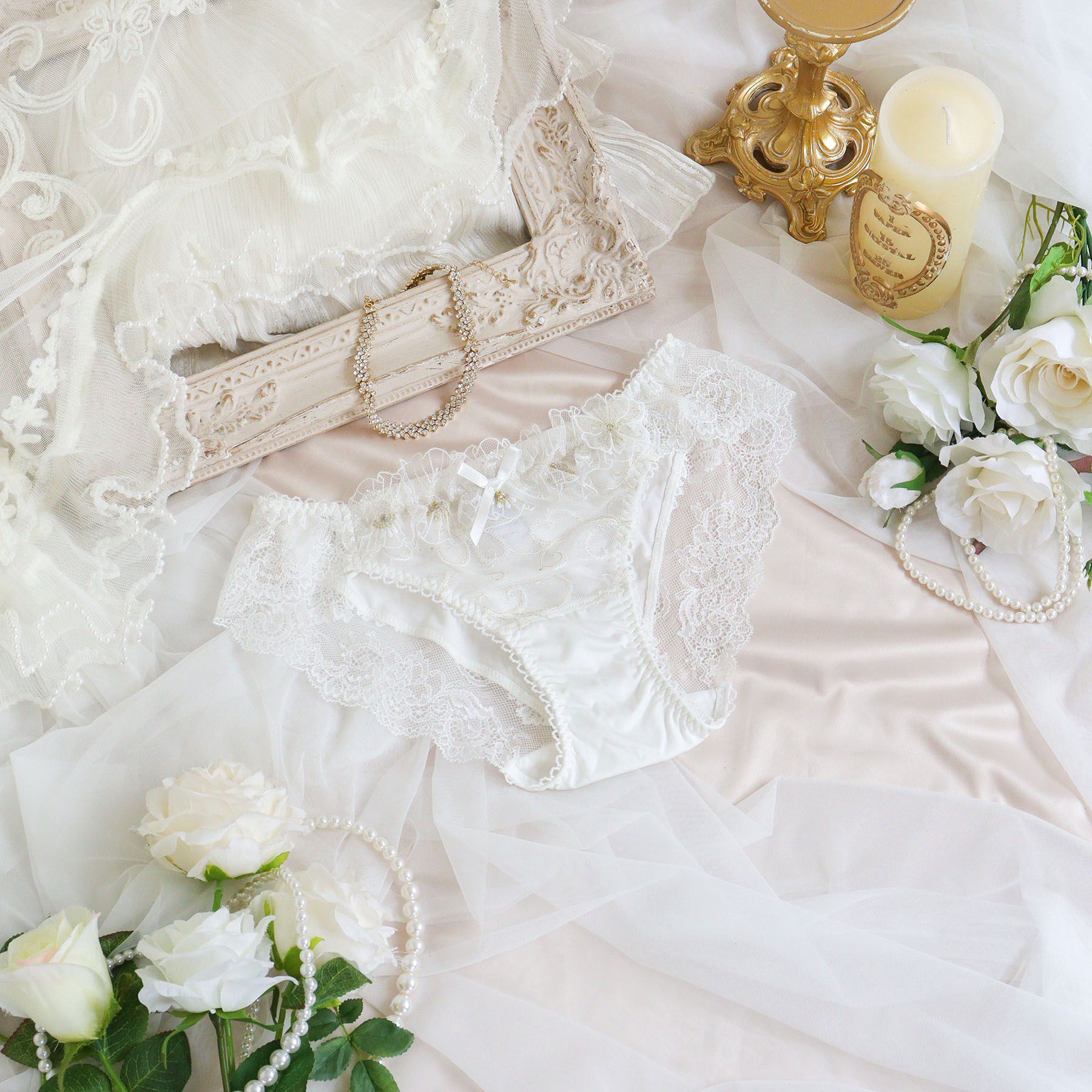 Risa Magli「リタ ノーマルショーツ」|インナー|ホワイト(001)