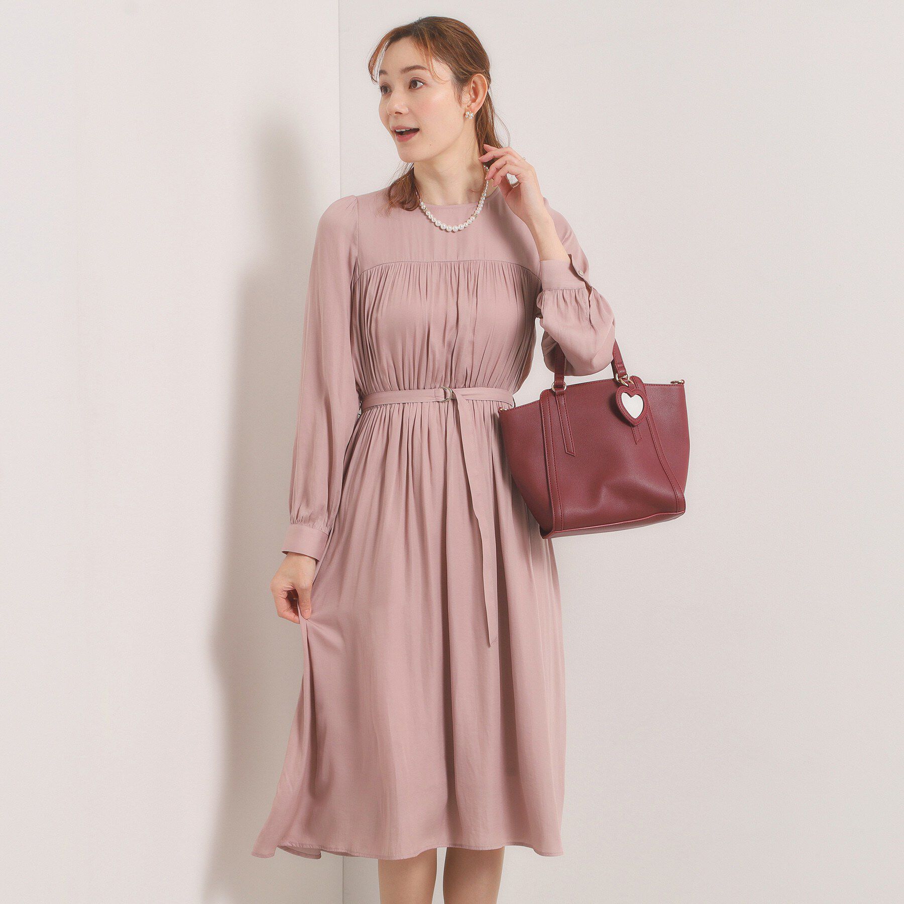 ITS&rsquo;DEMO「【入卒／手洗い可】サテンベルト付きワンピース」|ワンピース|ピンク(071)