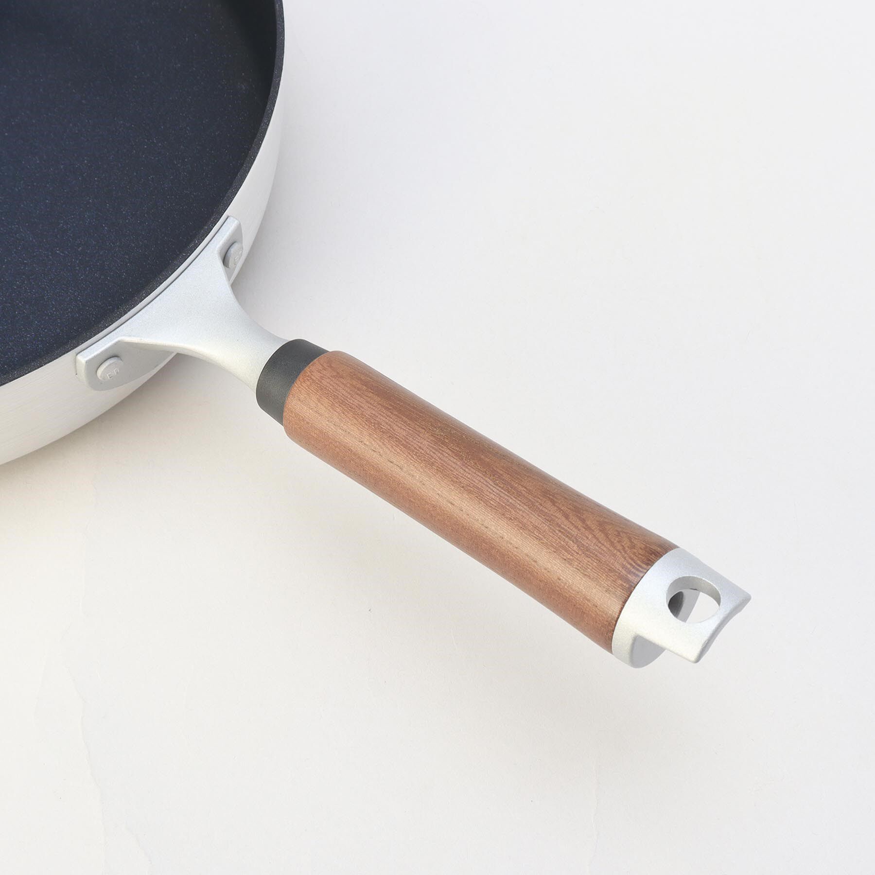 212 KITCHEN STORE「楓雅 fu-ga フライパン26cm」|食器・キッチングッズ|