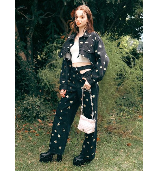 EVRIS「Embroideryカットアウトワイドデニムパンツ【セットアップ着用可能】」|デニム|