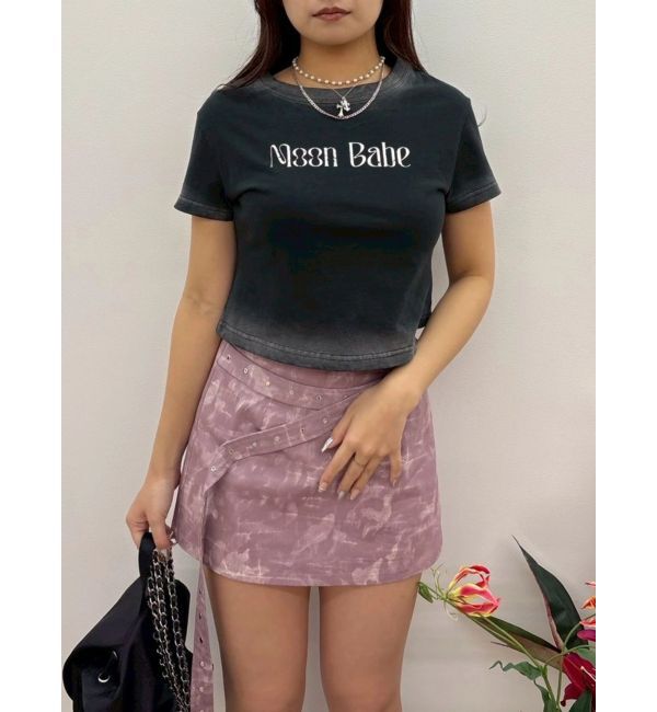 EVRIS「MOON BABE ロゴクロップドTシャツ」|Tシャツ・カットソー|