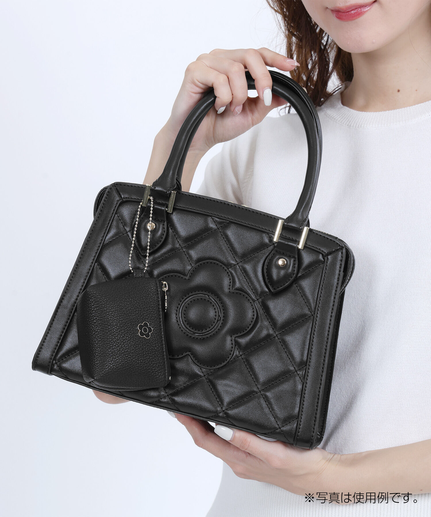 MARY QUANT「シュリンクエポデイジー 舟型ポーチミニミニ」|ポーチ|