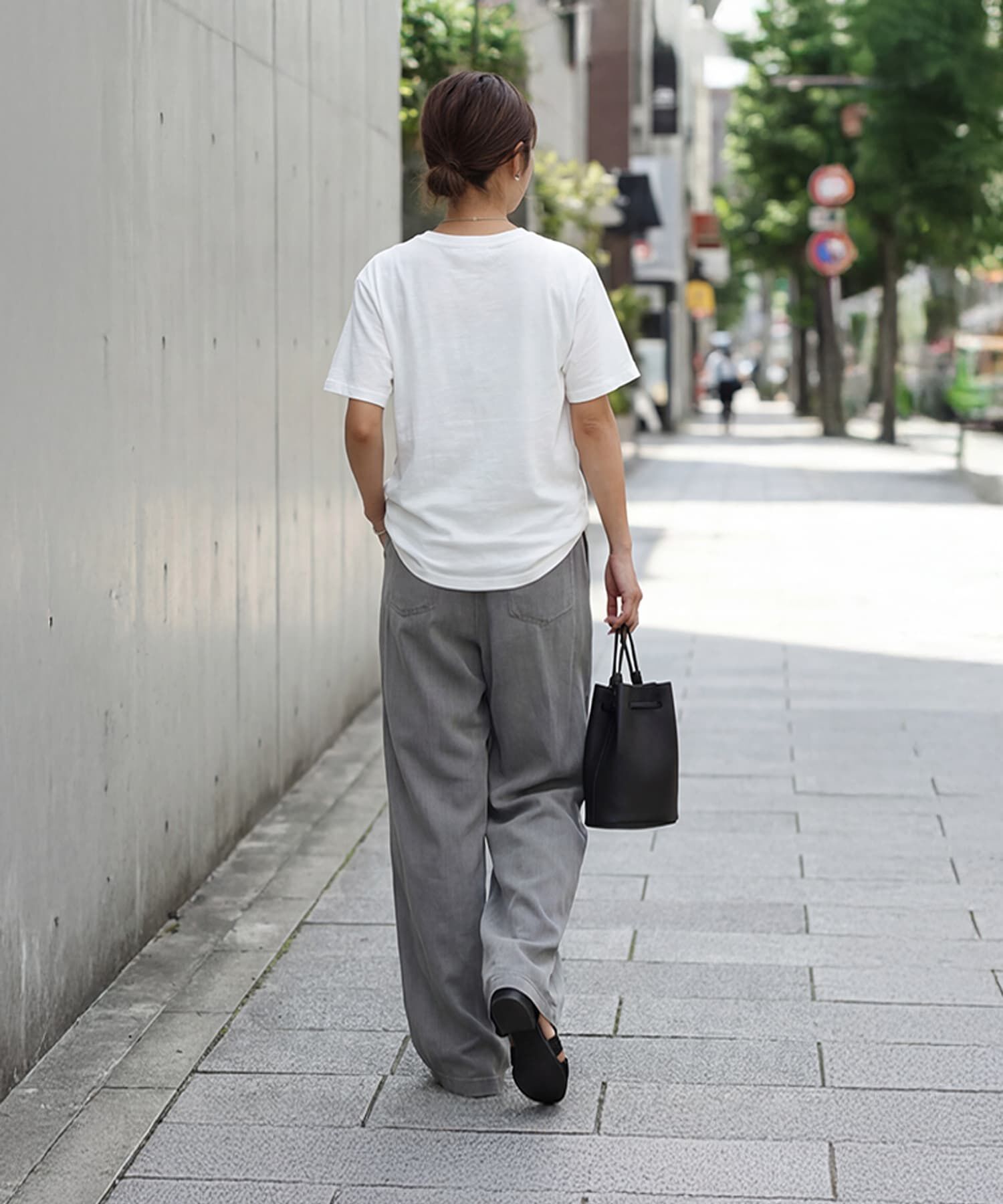 STYLE DELI「【LUXE】dogsフォトプリントさら編みTシャツ」|Tシャツ・カットソー|