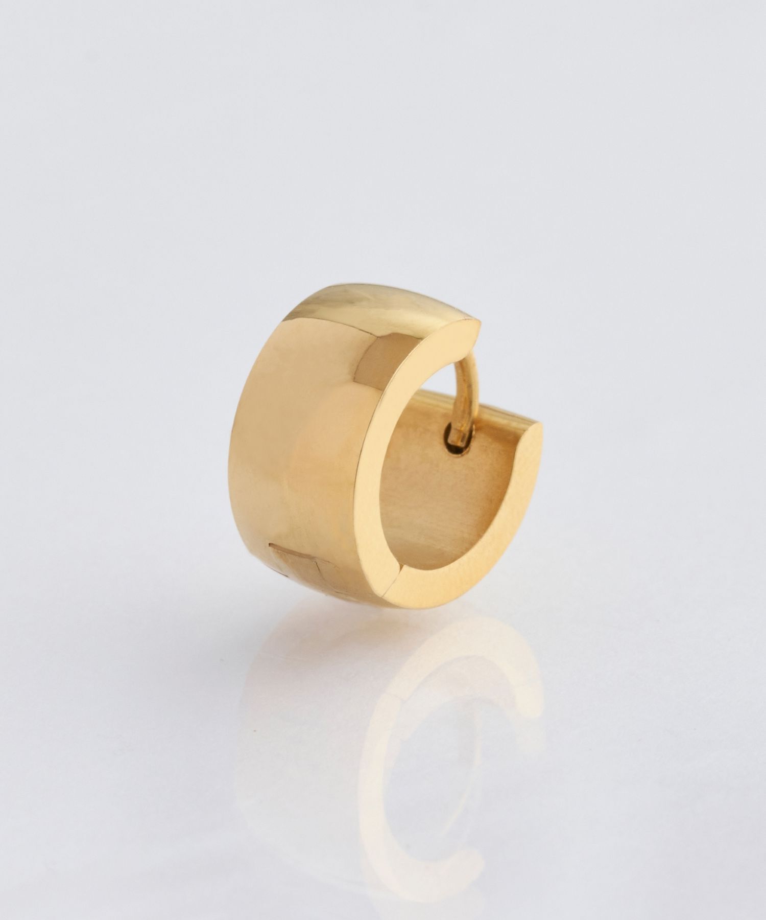  「【金属アレルギー対応】ワンタッチワイドフープミニピアス(片耳)/サージカルステンレス ゴールド」|ピアス|ゴールド