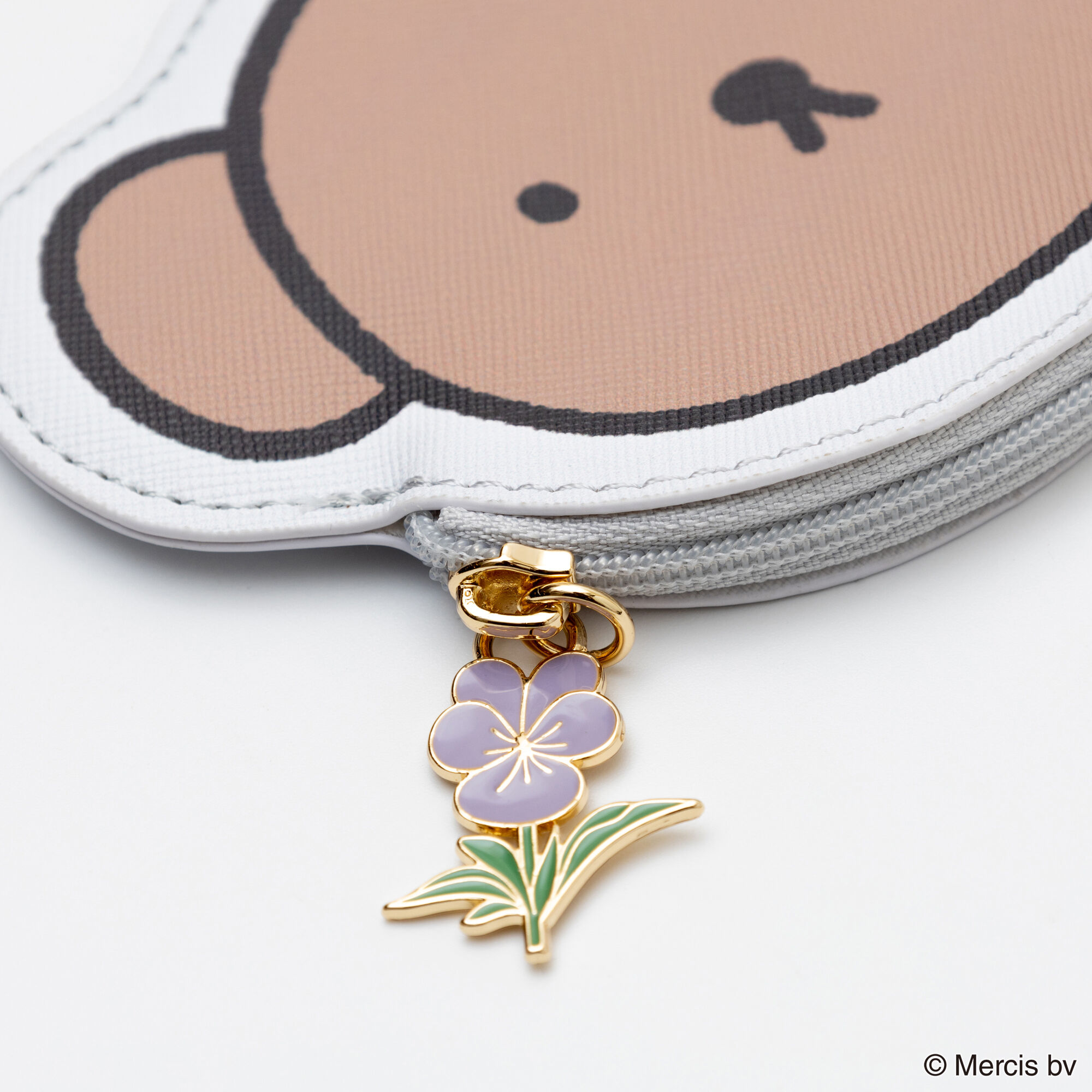  「BRUNA FLOWER ダイカットポーチ」|ポーチ|