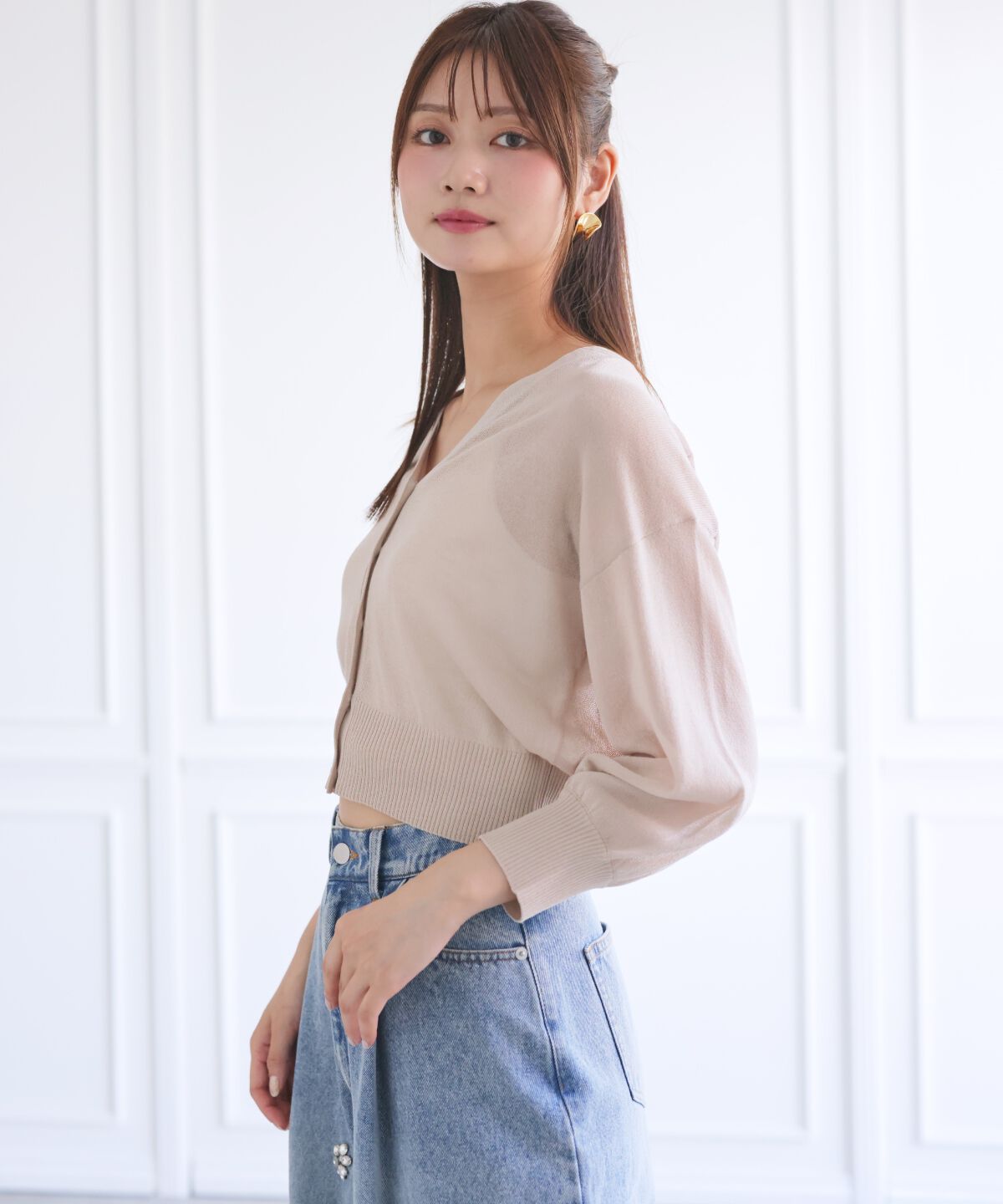 アンドクチュール「シャイニーシアーⅤネックカーディガン」|カーディガン|