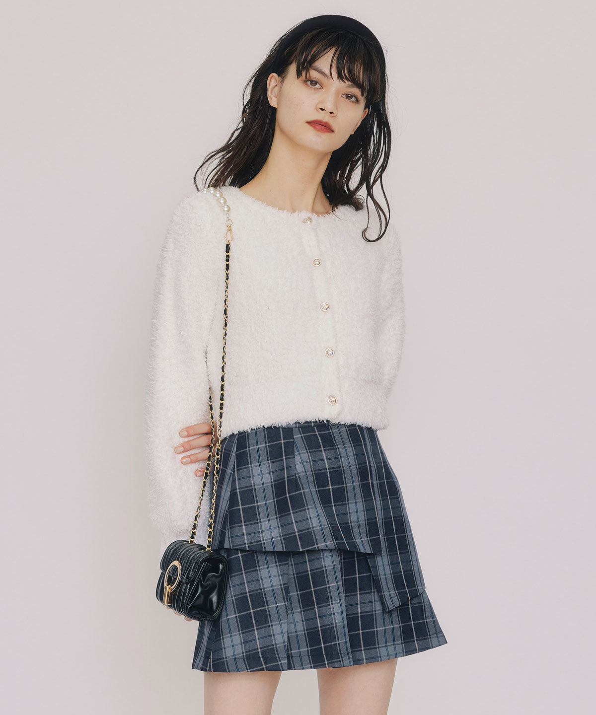 REDYAZEL「フラッフィブークレシャギーニットカーディガン」|カーディガン|