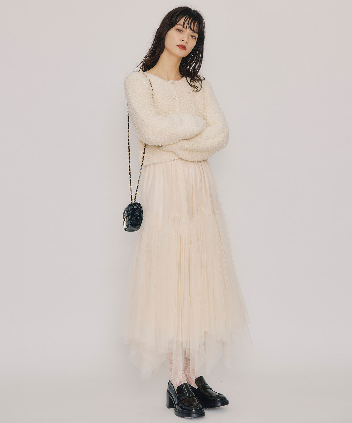 REDYAZEL「フラッフィブークレシャギーニットカーディガン」|カーディガン|