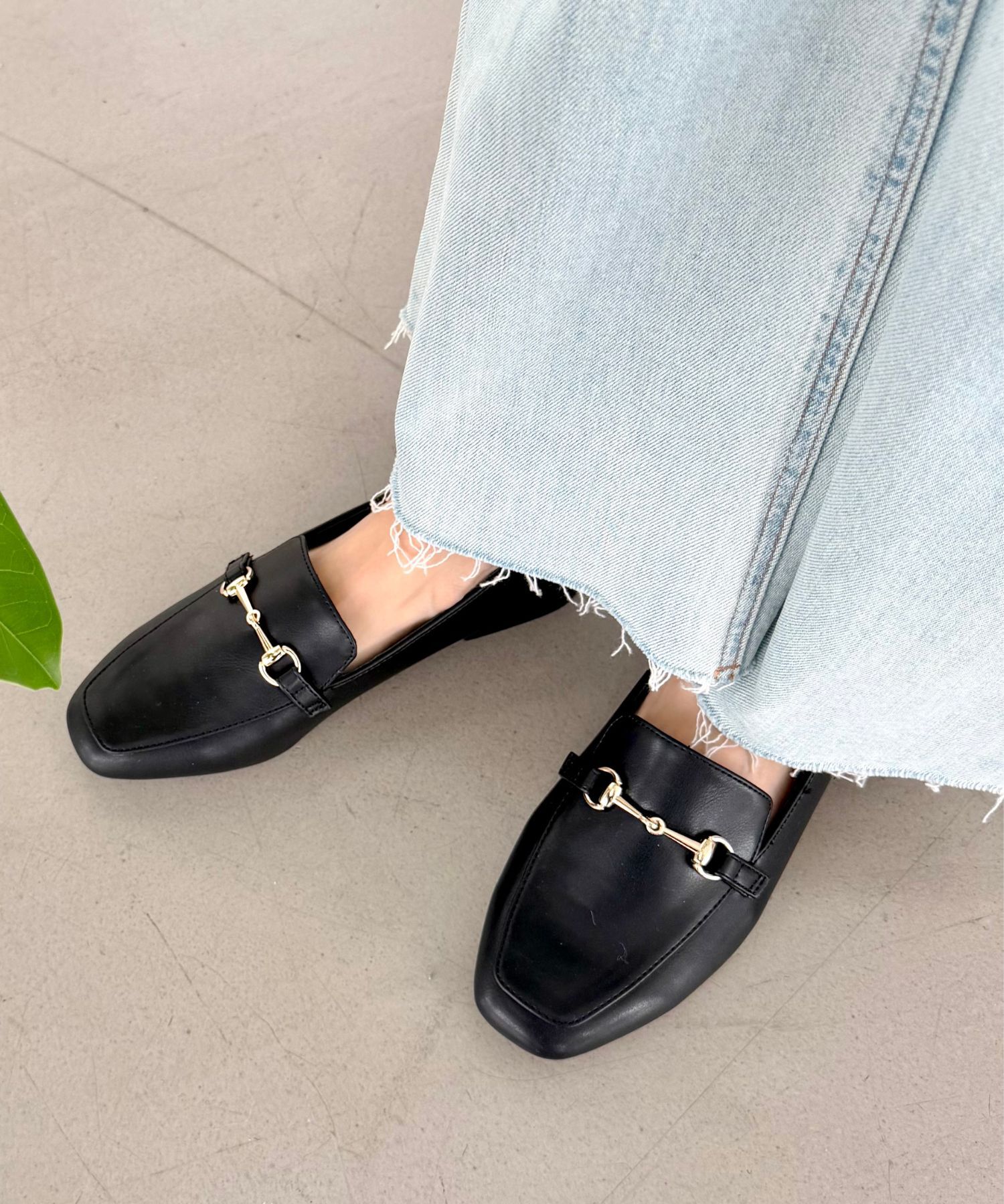 ORiental TRaffic「【跳べるパンプス/シリーズ累計１５０万足突破】スクエアトゥ ビット モチーフ  ローファー /R-3210」|パンプス|