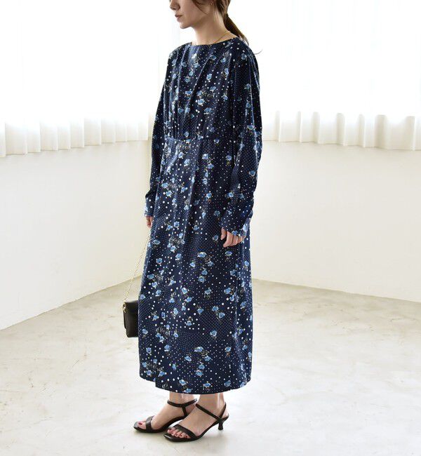 quaranciel「quaranciel: ドット フラワー プリント Iライン ギャザー ワンピース」|ワンピース|