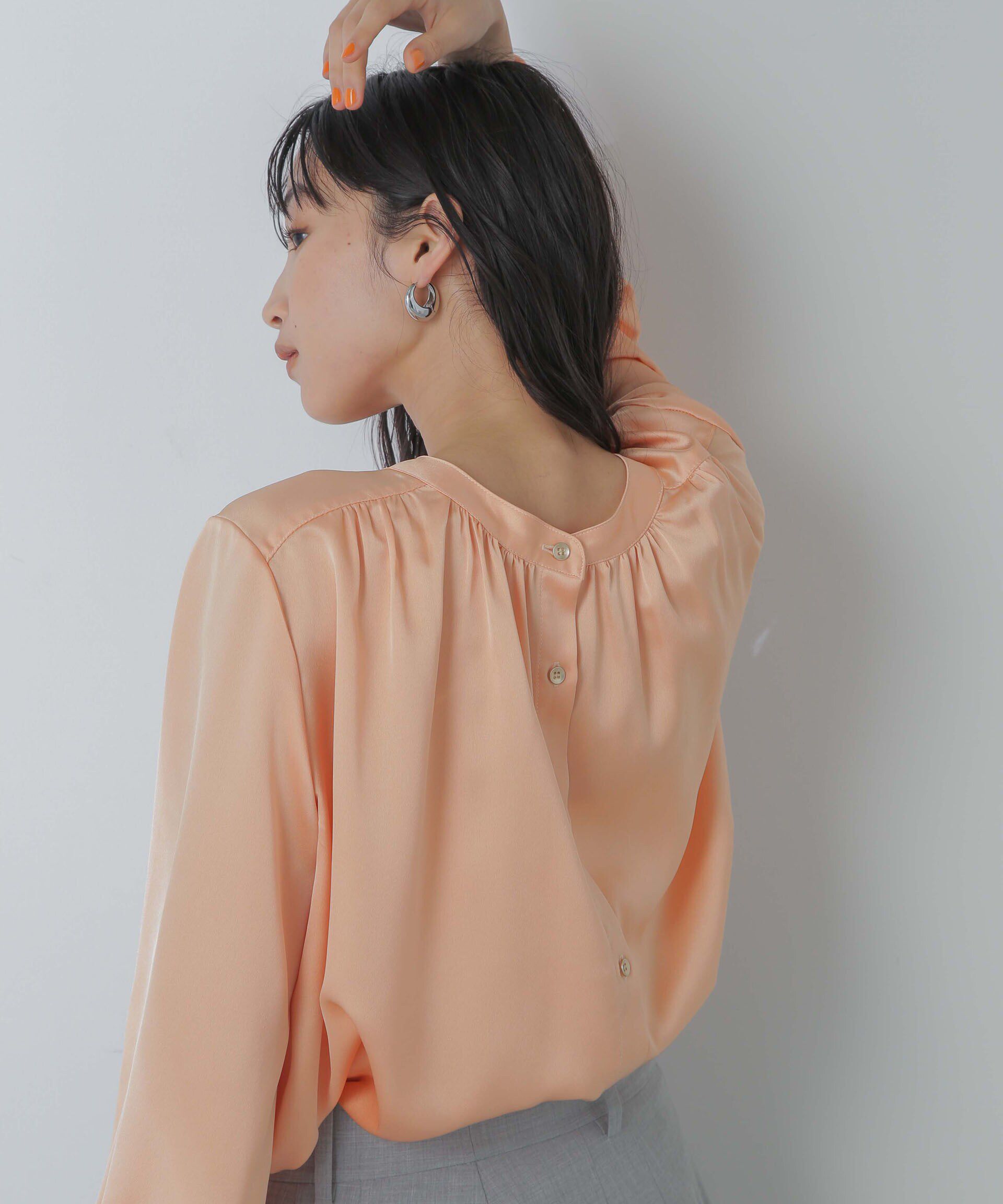 nano･universe「前後2wayサテンギャザーブラウス(セットアップ可)」|シャツ・ブラウス|