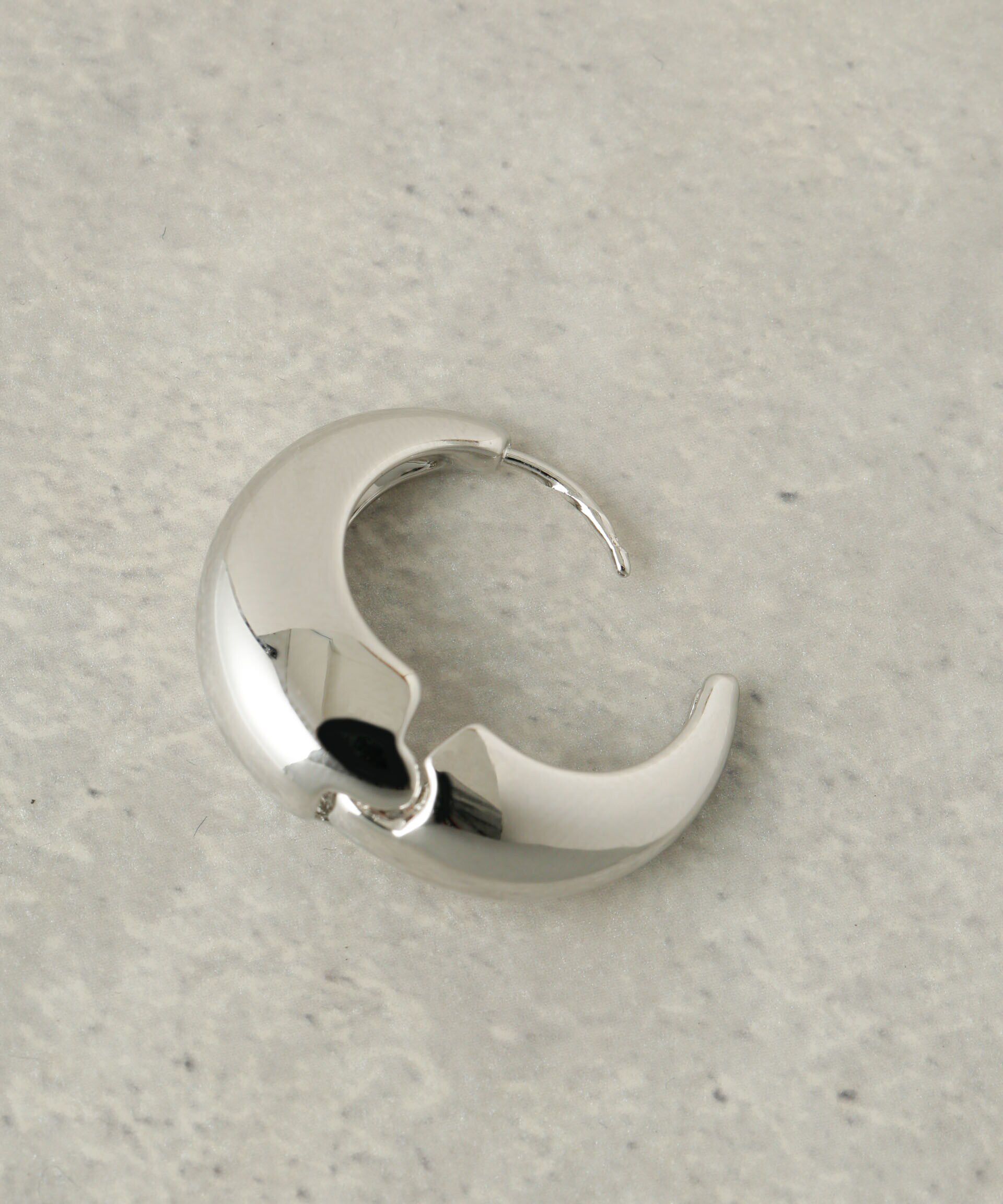 nano･universe「ムーンフープピアス」|ピアス|