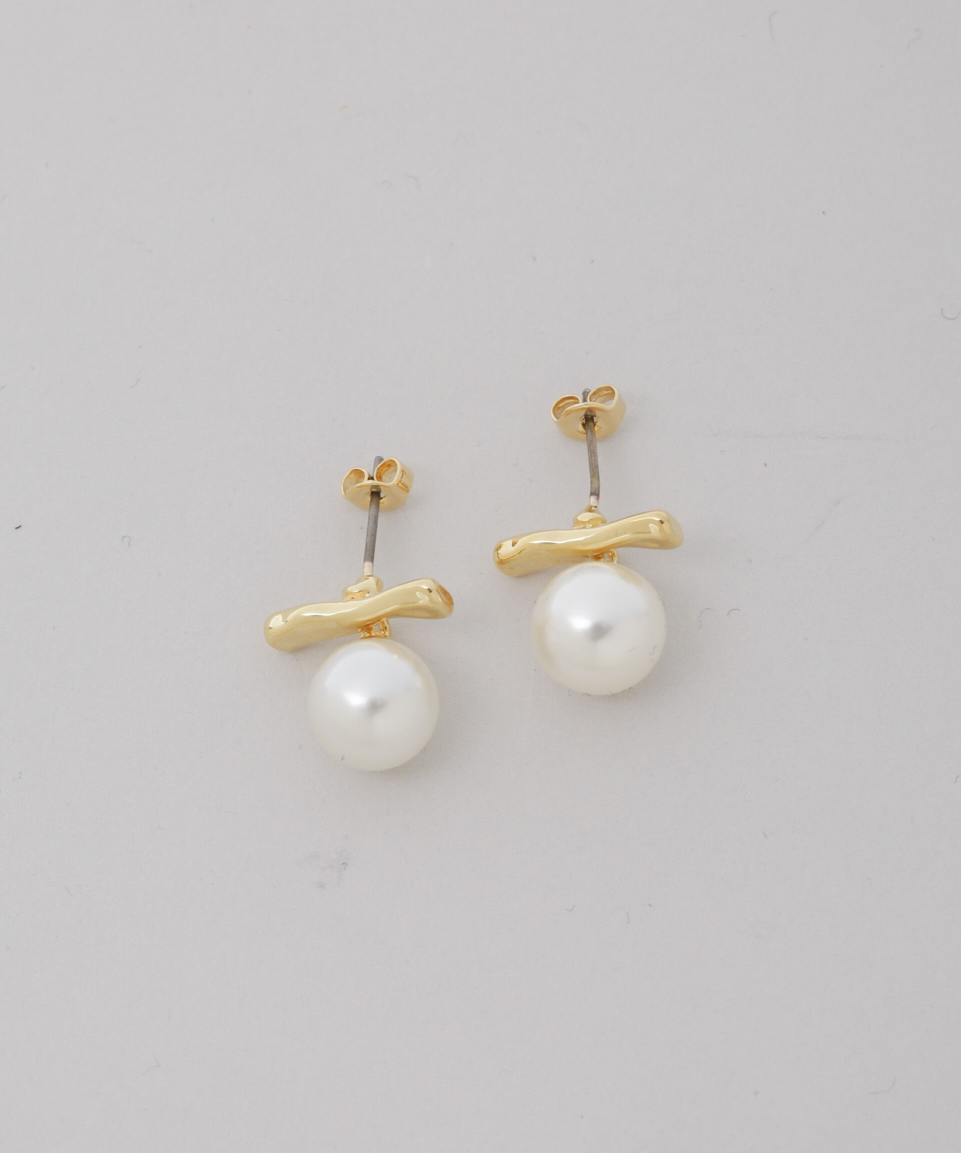 nano･universe「バー&イミテーションパールピアス」|ピアス|