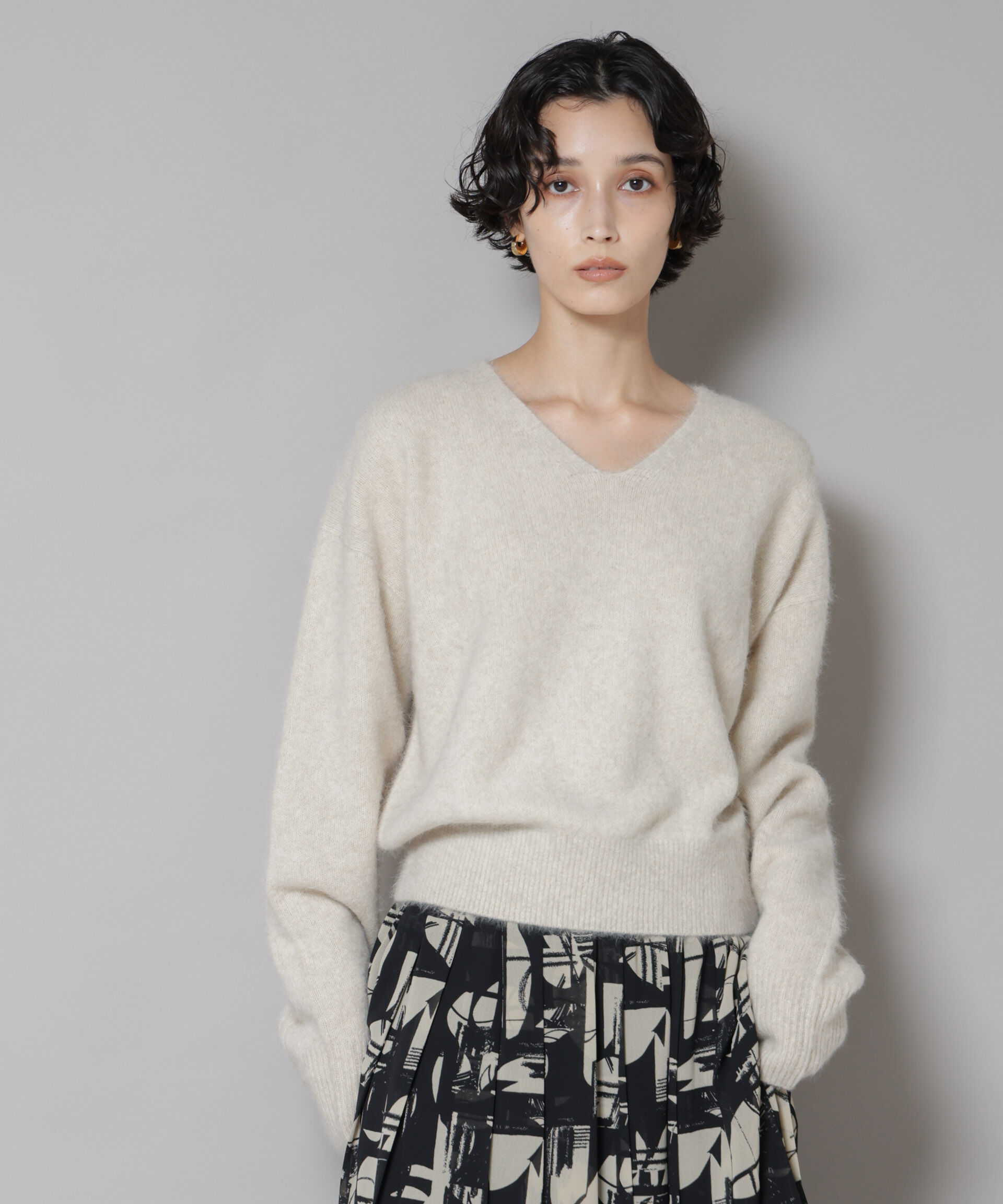 nano･universe「ウォッシャブルフォックスVネックニットプルオーバー」|ニット・セーター|