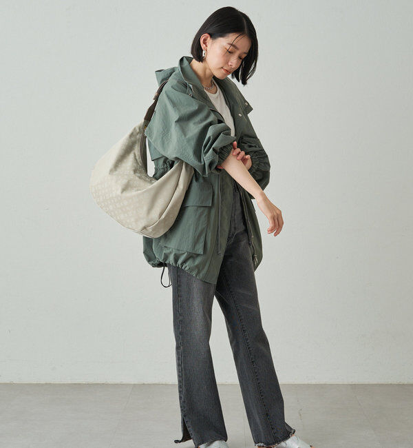  「クラウズナイロンラウンドビッグショルダーバッグ」|ショルダー・メッセンジャー|