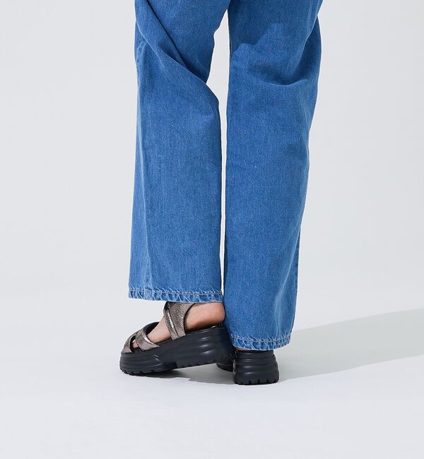 AU BANNISTER「【販売店舗限定】パフィクッションサンダル【予約】」|サンダル|