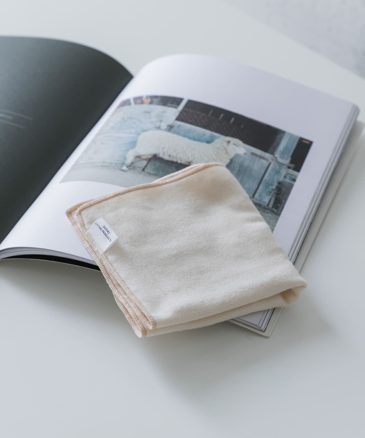 URBAN RESEARCH DOORS「DOORS LIVING PRODUCTS　ガーゼハンカチ」|タオル|