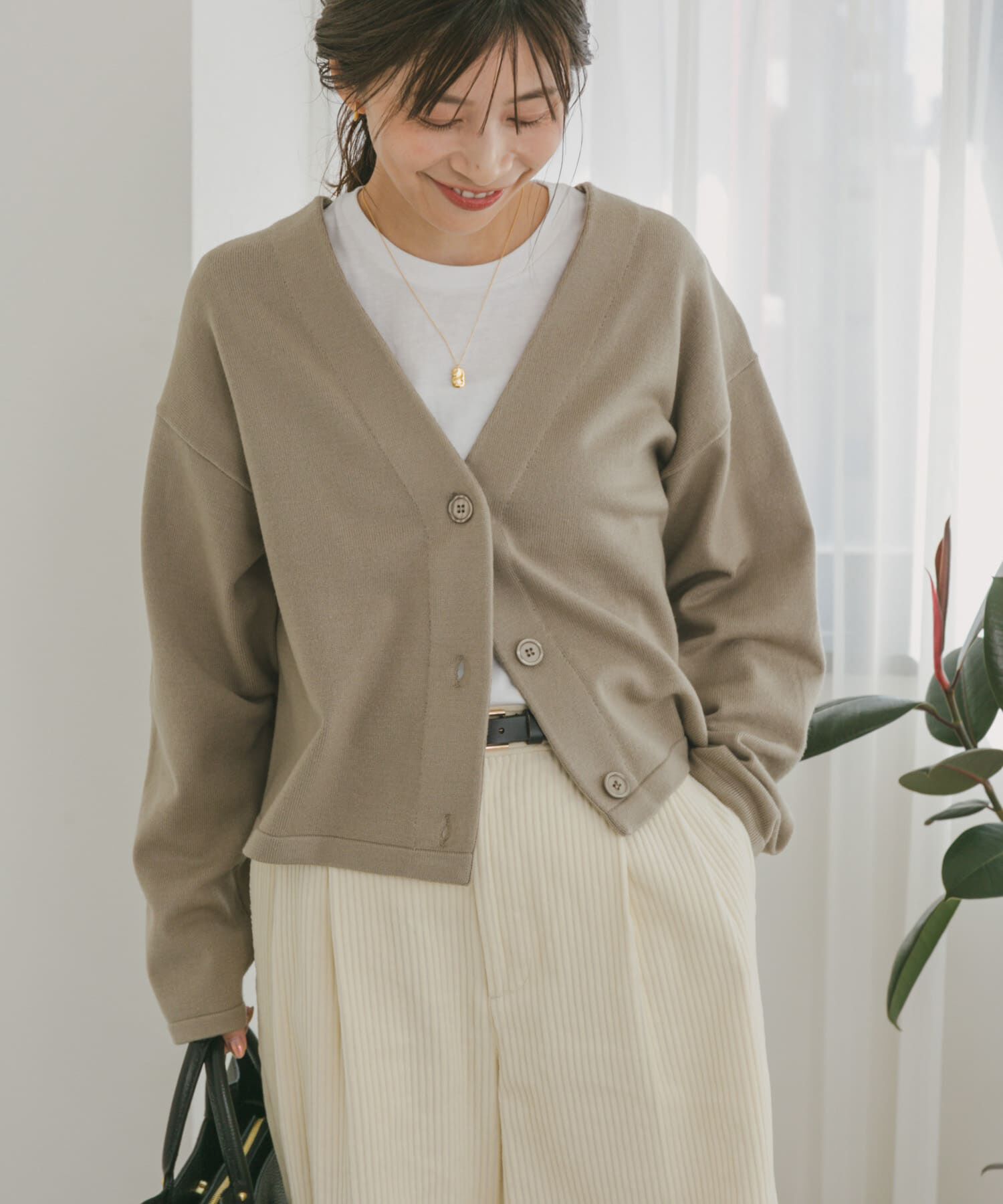 URBAN RESEARCH DOORS「『UR TECH 200日ニット』Vネックカーディガン」|カーディガン|