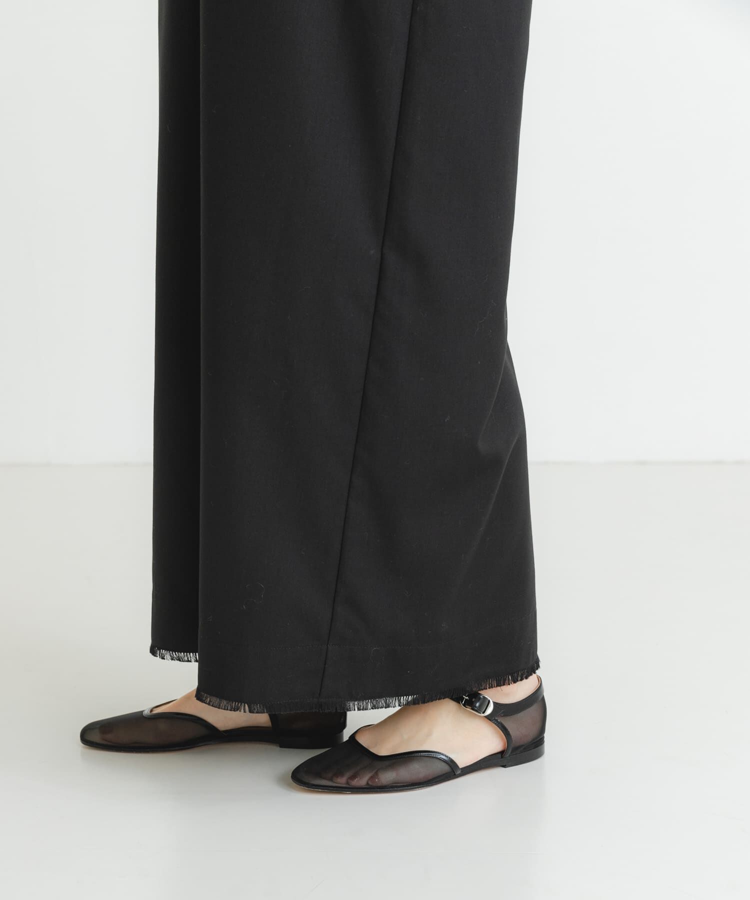 URBAN RESEARCH「new basic　深Vネックワンピース」|ワンピース|