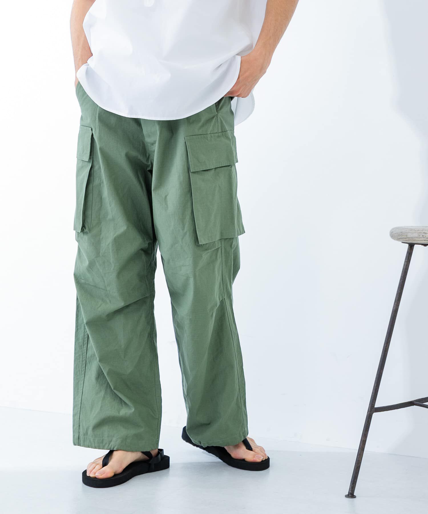 URBAN RESEARCH「URBAN RESEARCH iD　コットンリップストップカーゴパンツ」|その他|カーキ