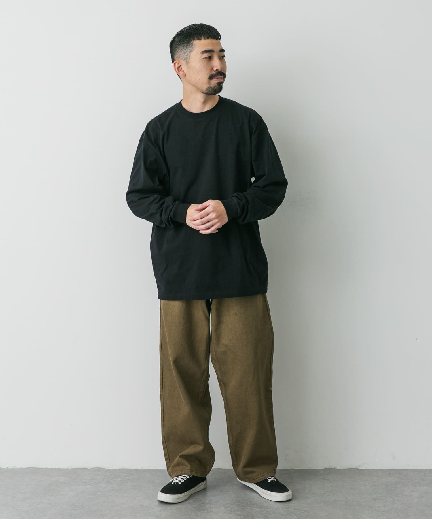 URBAN RESEARCH DOORS「『別注』HANES&times;DOORS　BEEFY-T DOORS FIT LONG-SLEEVE」|Tシャツ・カットソー|