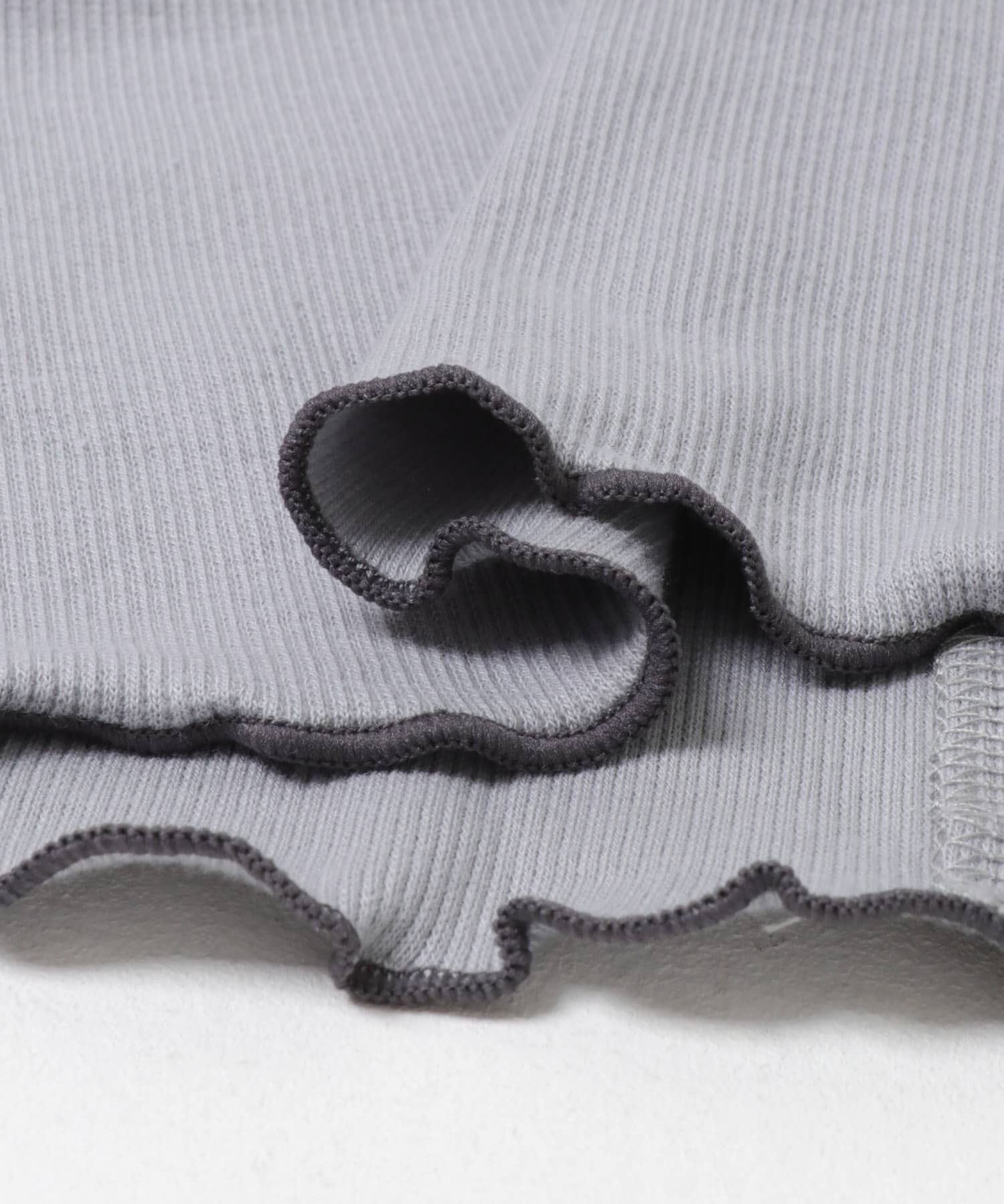 URBAN RESEARCH DOORS「『WEB/一部店舗限定サイズ』メローフリルリブハイネックTシャツ(KIDS)」|その他|