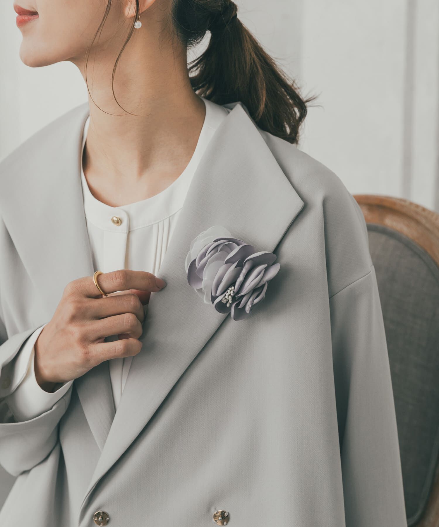 URBAN RESEARCH DOORS「ニュアンスフラワーコサージュ」|ブローチ・コサージュ|