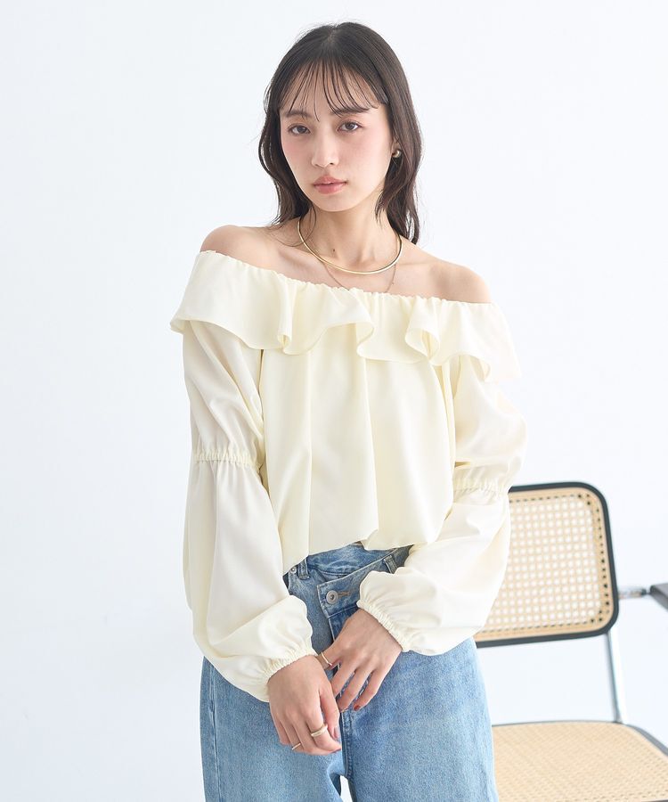 earth music&ecology「2wayオフショルバルーンヘムフリルブラウス」|シャツ・ブラウス|