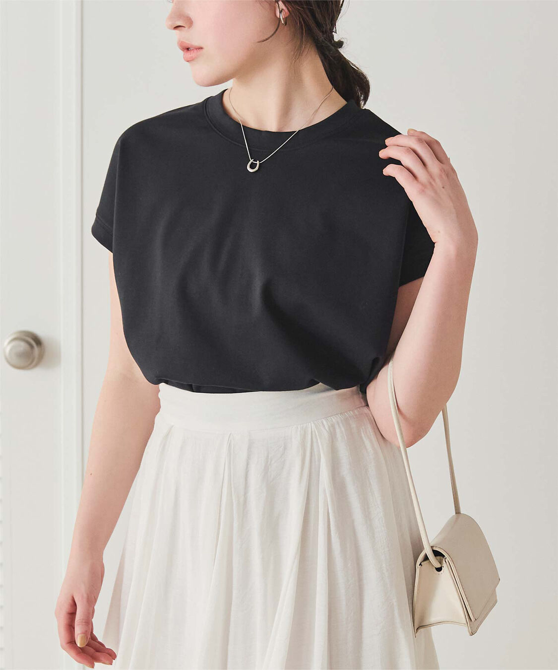 titivate「機能性カットソーフレンチスリーブトップス」|Tシャツ・カットソー|