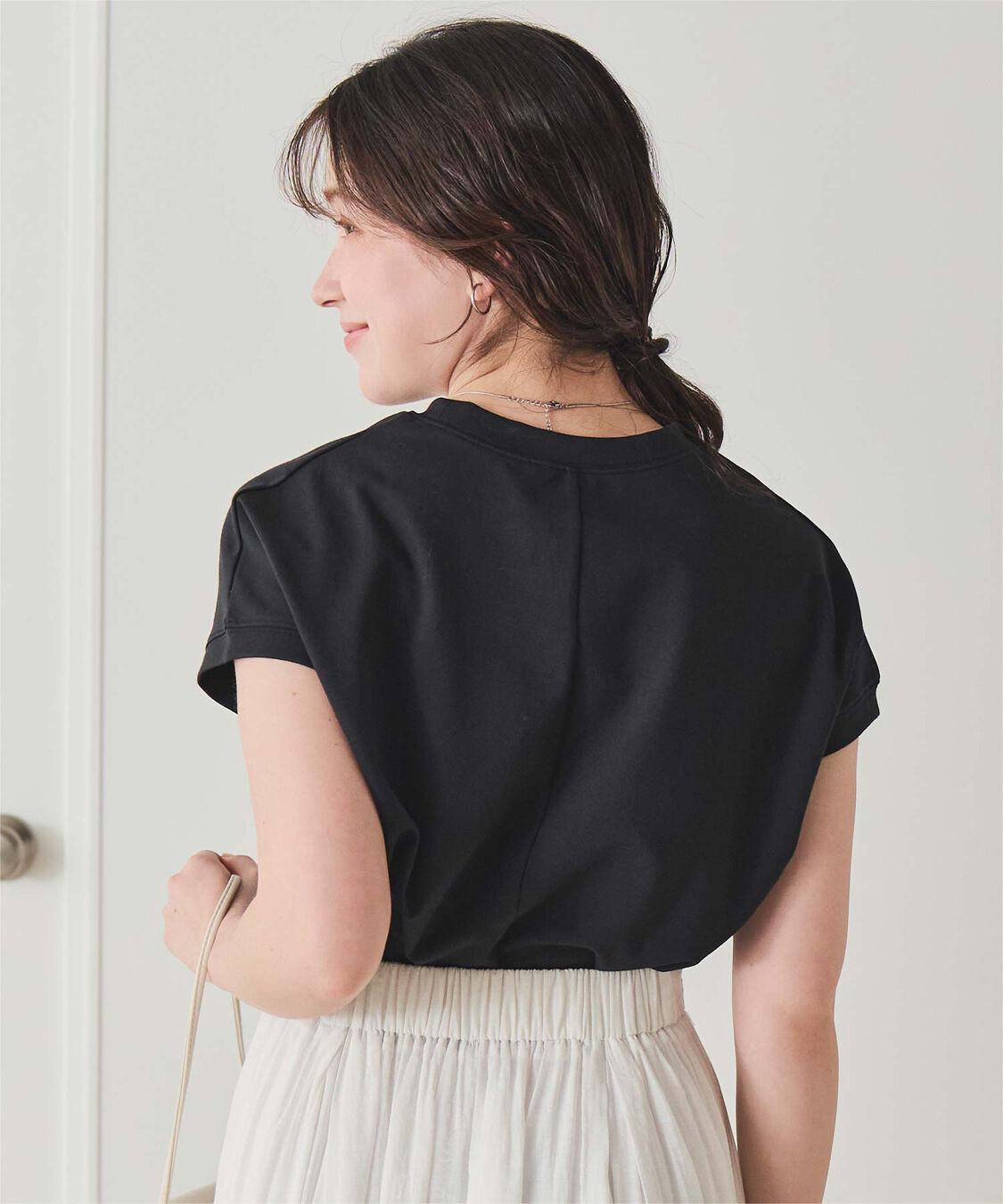 titivate「機能性カットソーフレンチスリーブトップス」|Tシャツ・カットソー|