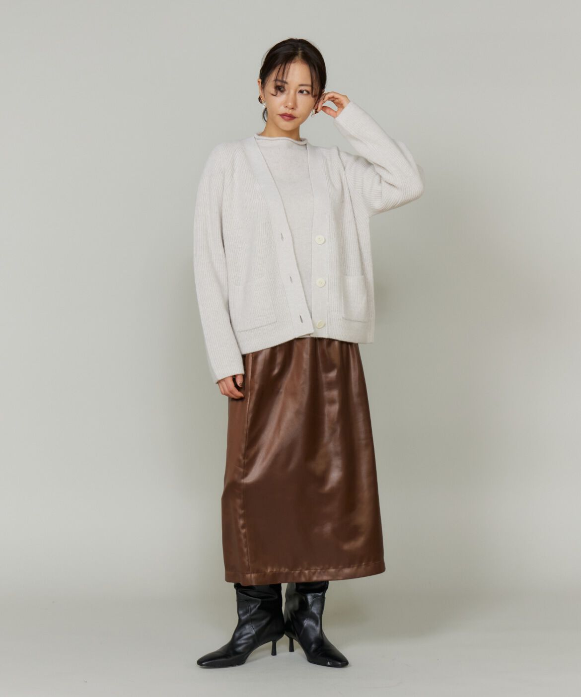 Le Souk「《大きいサイズ》レザーライクギャザーストレートスカート」|台形|