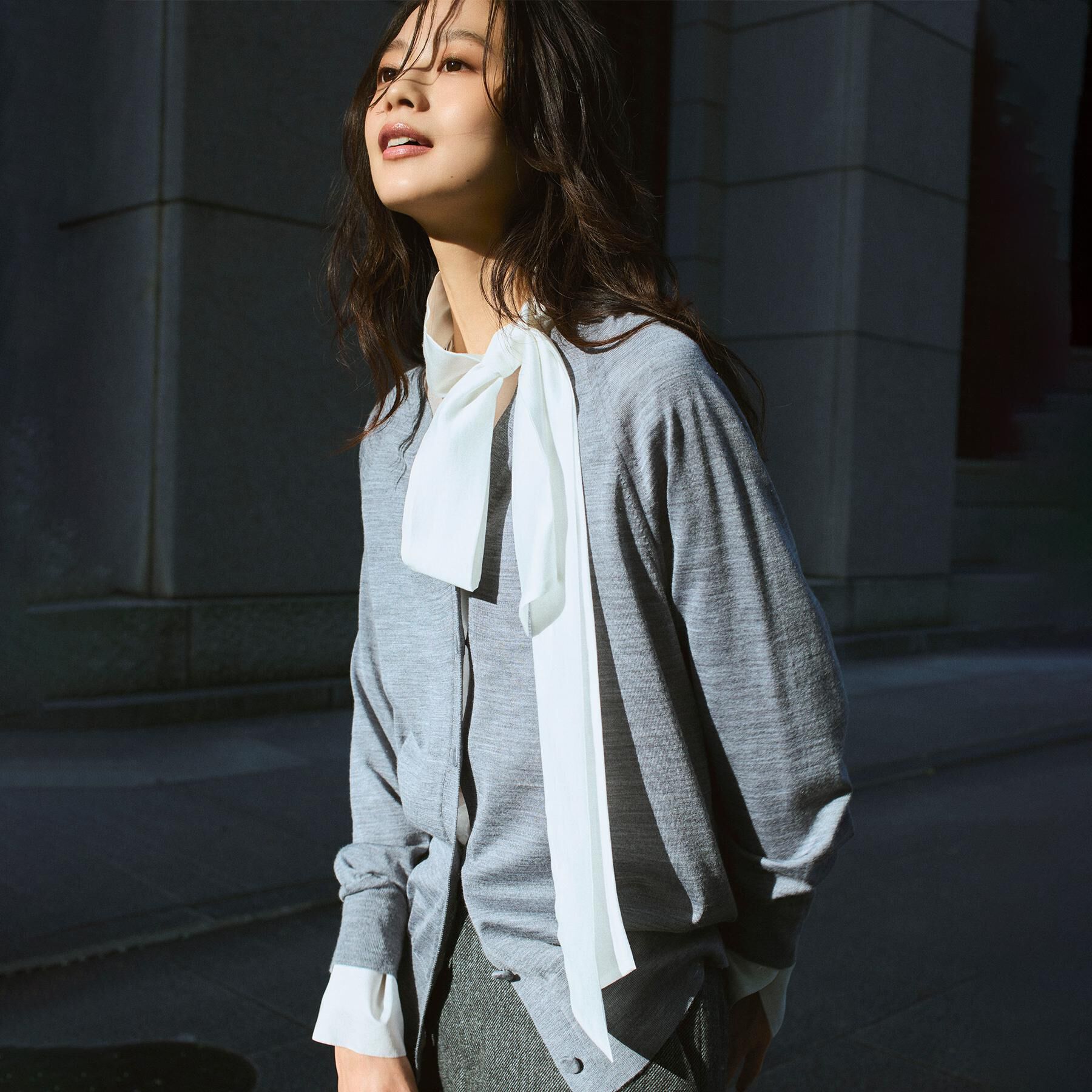 UNTITLED「【アンサンブル可/洗える/Vネック】ウールシルクカーディガン」|カーディガン|