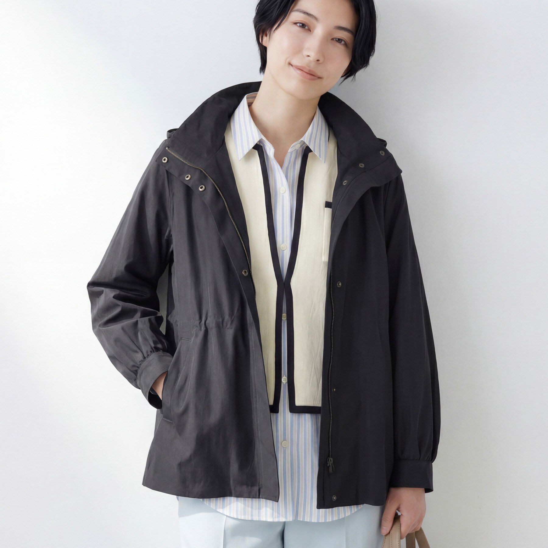INDIVI「【撥水／フード取外し可】凹凸素材ブルゾン」|ブルゾン・スタジャン|