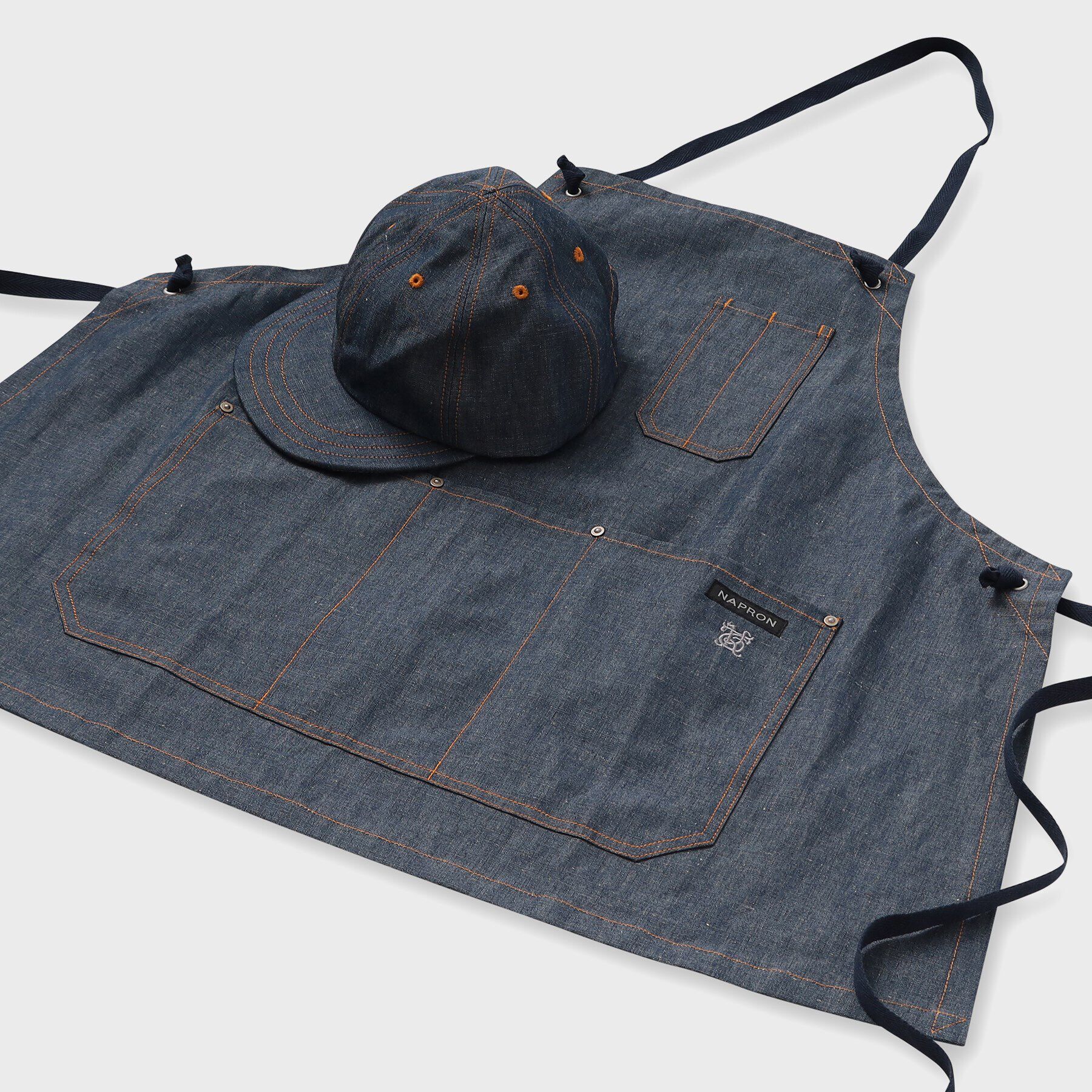TAKEO KIKUCHI「【NAPRON別注】 LUMBER BIB APRON」|食器・キッチングッズ|