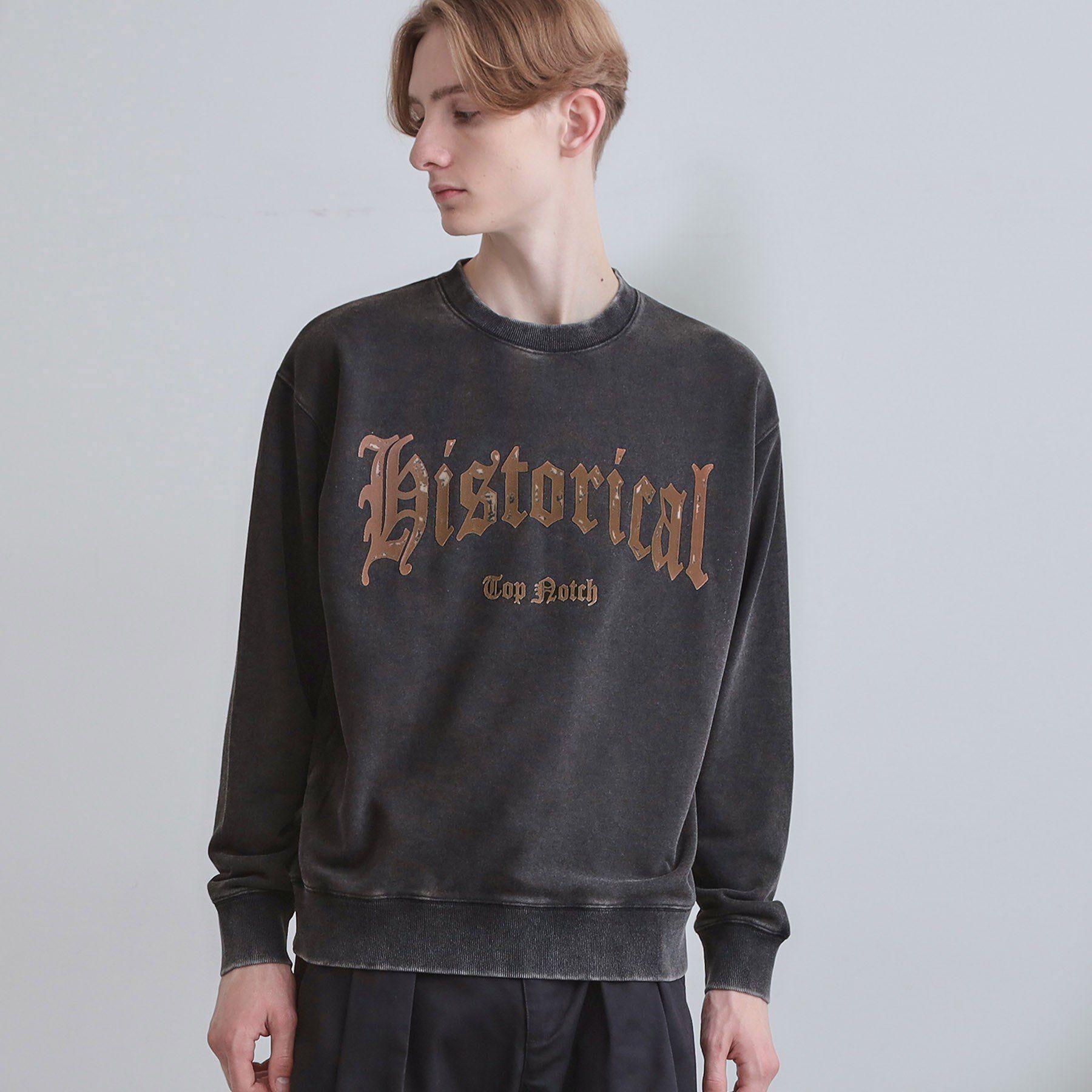 tk.TAKEO KIKUCHI「カレッジフロッキープリントスウェット」|パーカー|