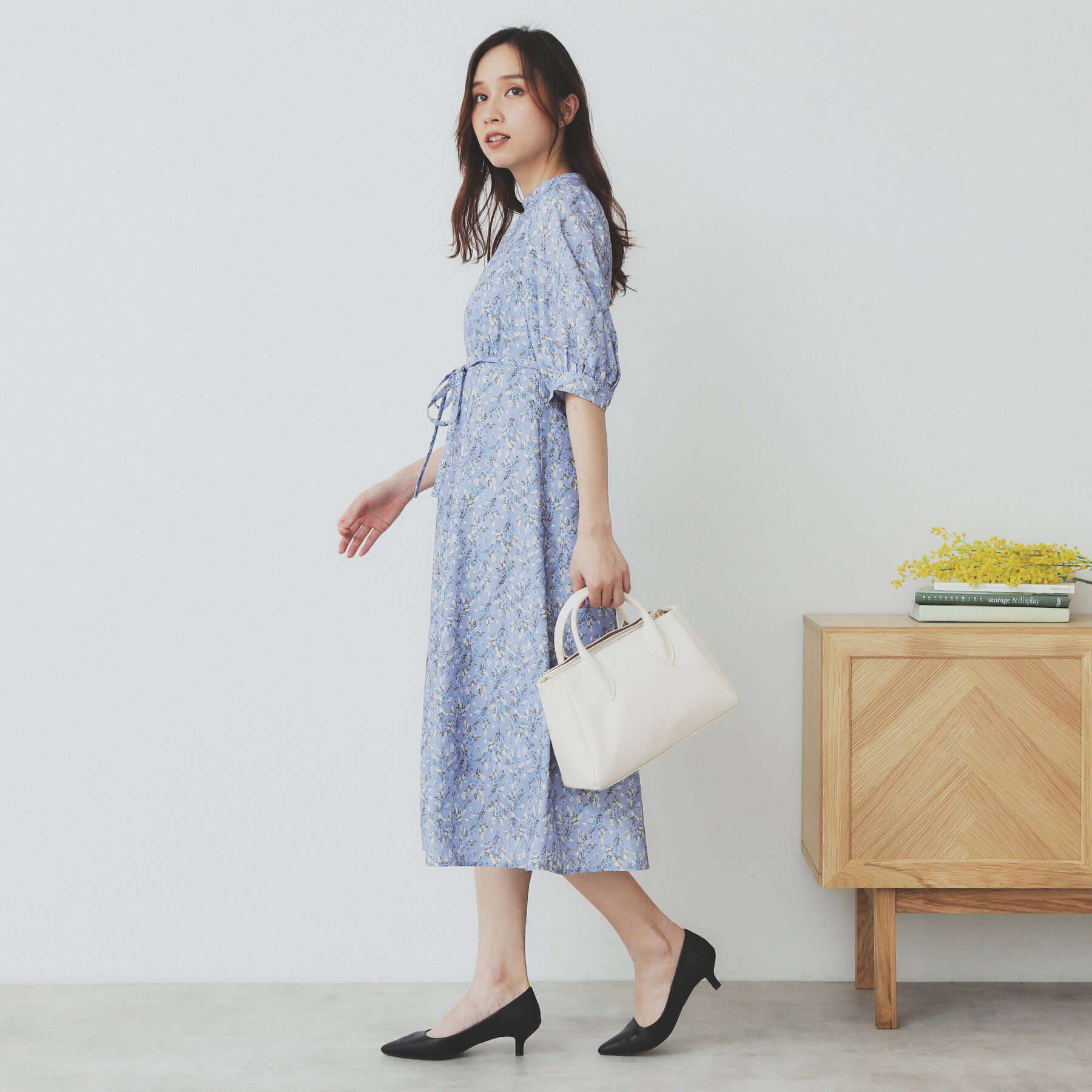 index「スタンドネック小花柄ワンピース【洗濯機洗い可/イージーアイロン】」|ワンピース|