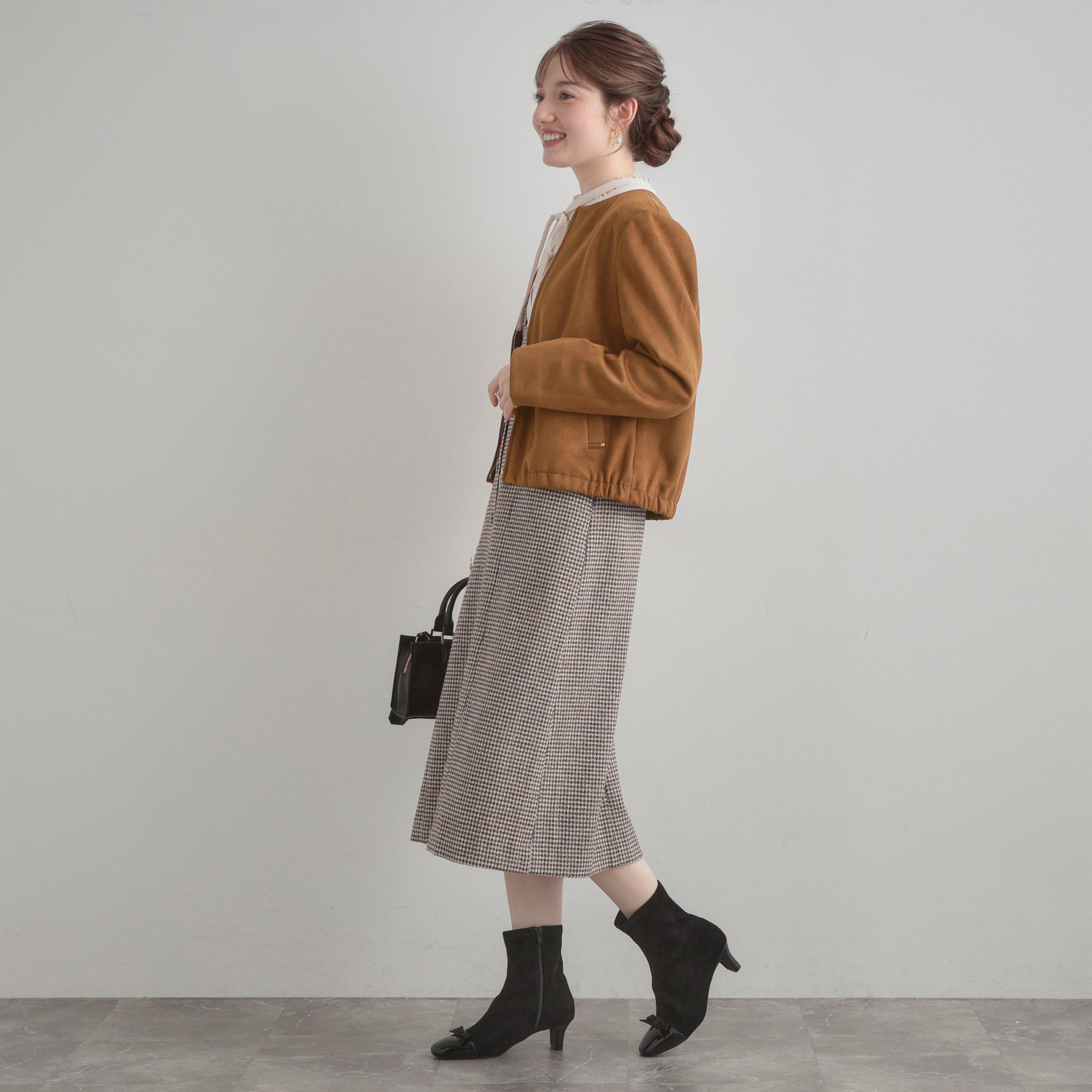 Couture broach「【通勤・大人上品】スエード調ダンボール ノーカラージャケット」|ブルゾン・スタジャン|