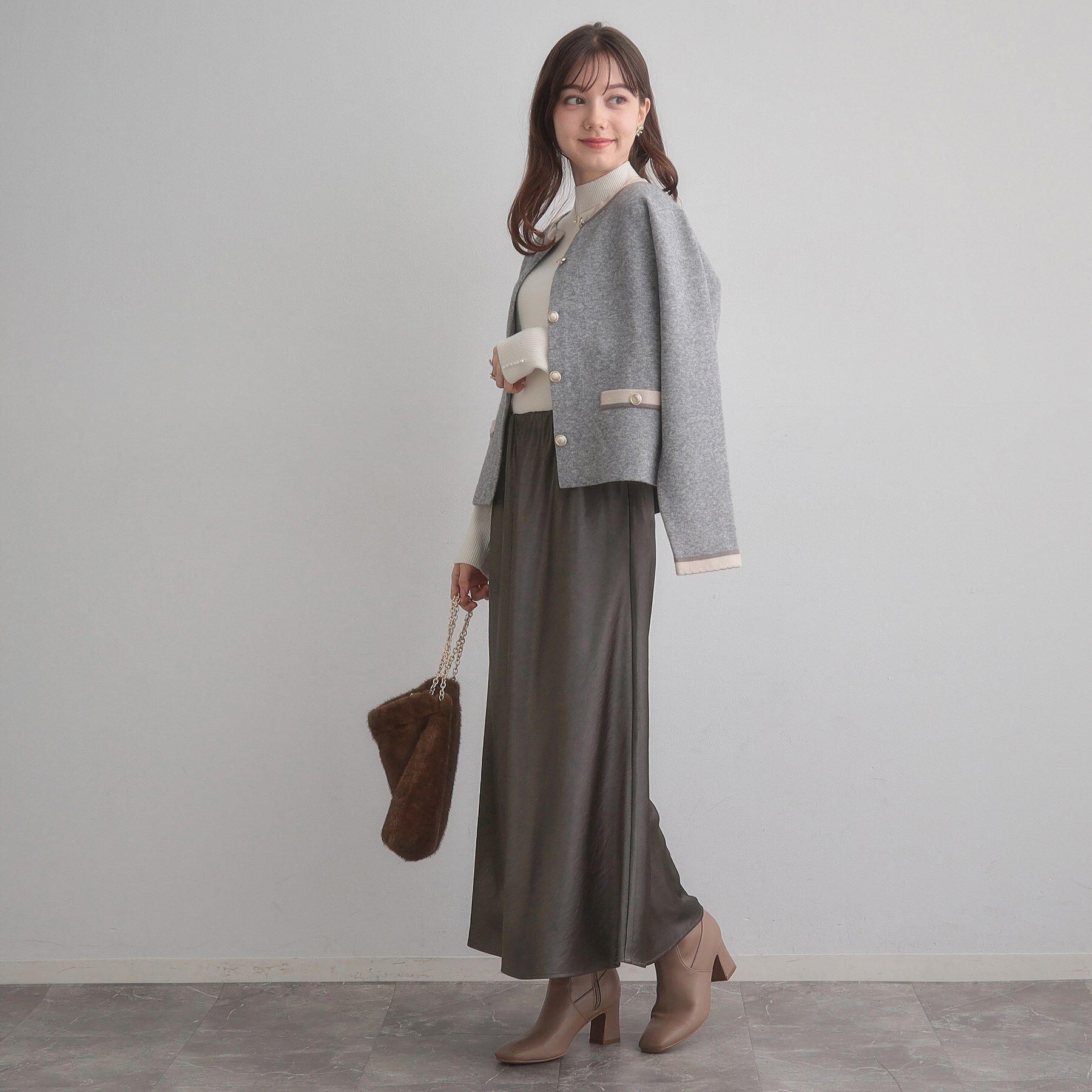 Couture broach「シルキーヘビーサテンスカート」|スカート|