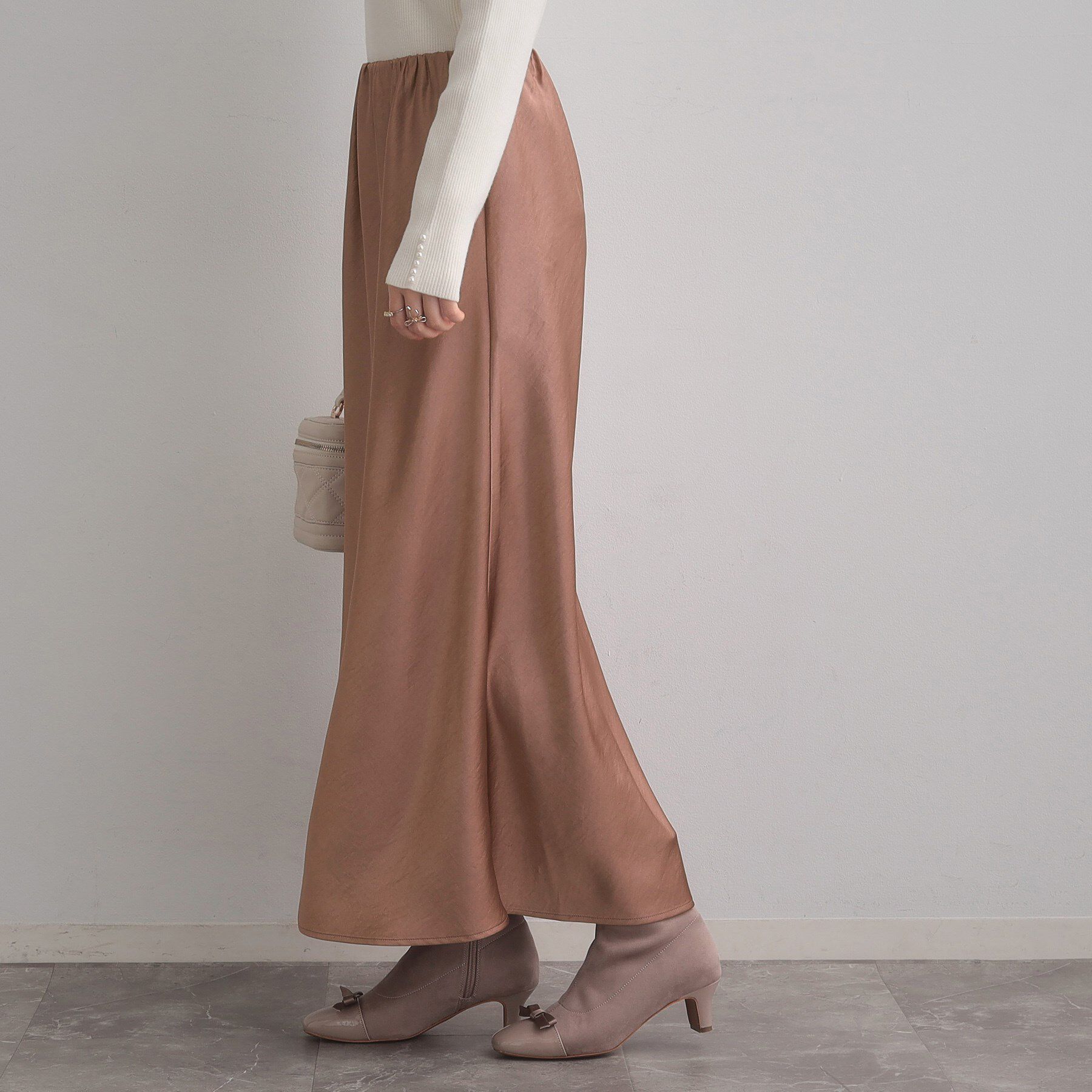 Couture broach「シルキーヘビーサテンスカート」|スカート|