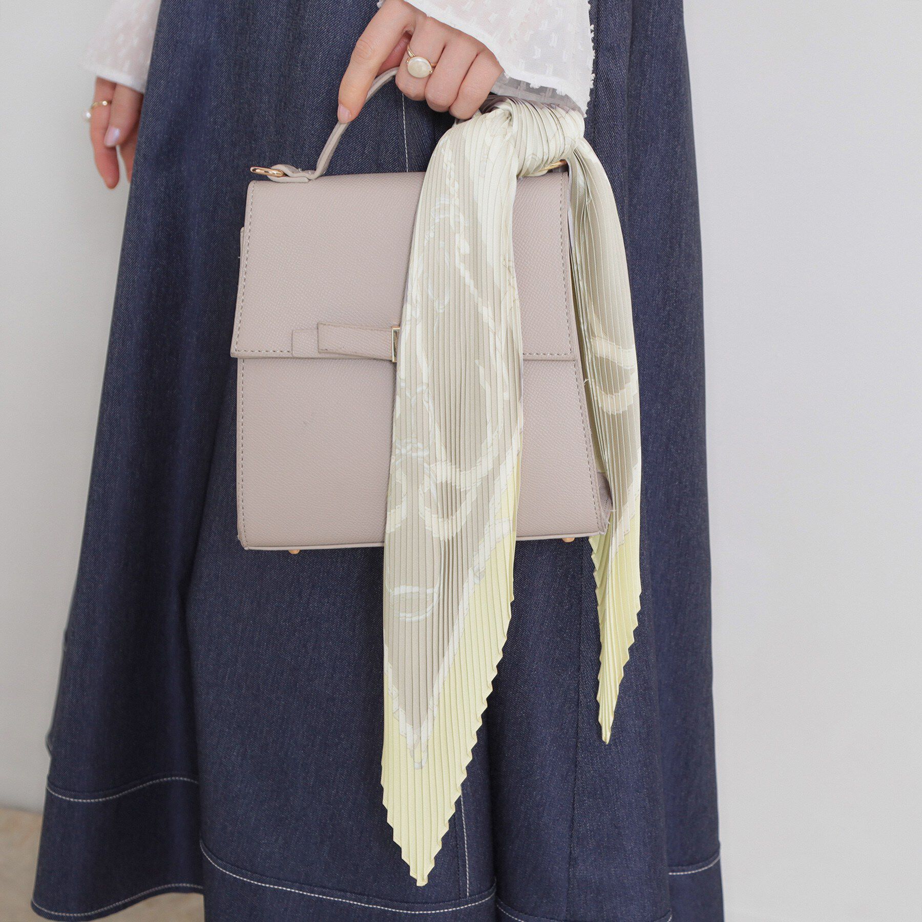 Couture broach「ベルト柄スカーフ」|バンダナ・スカーフ|