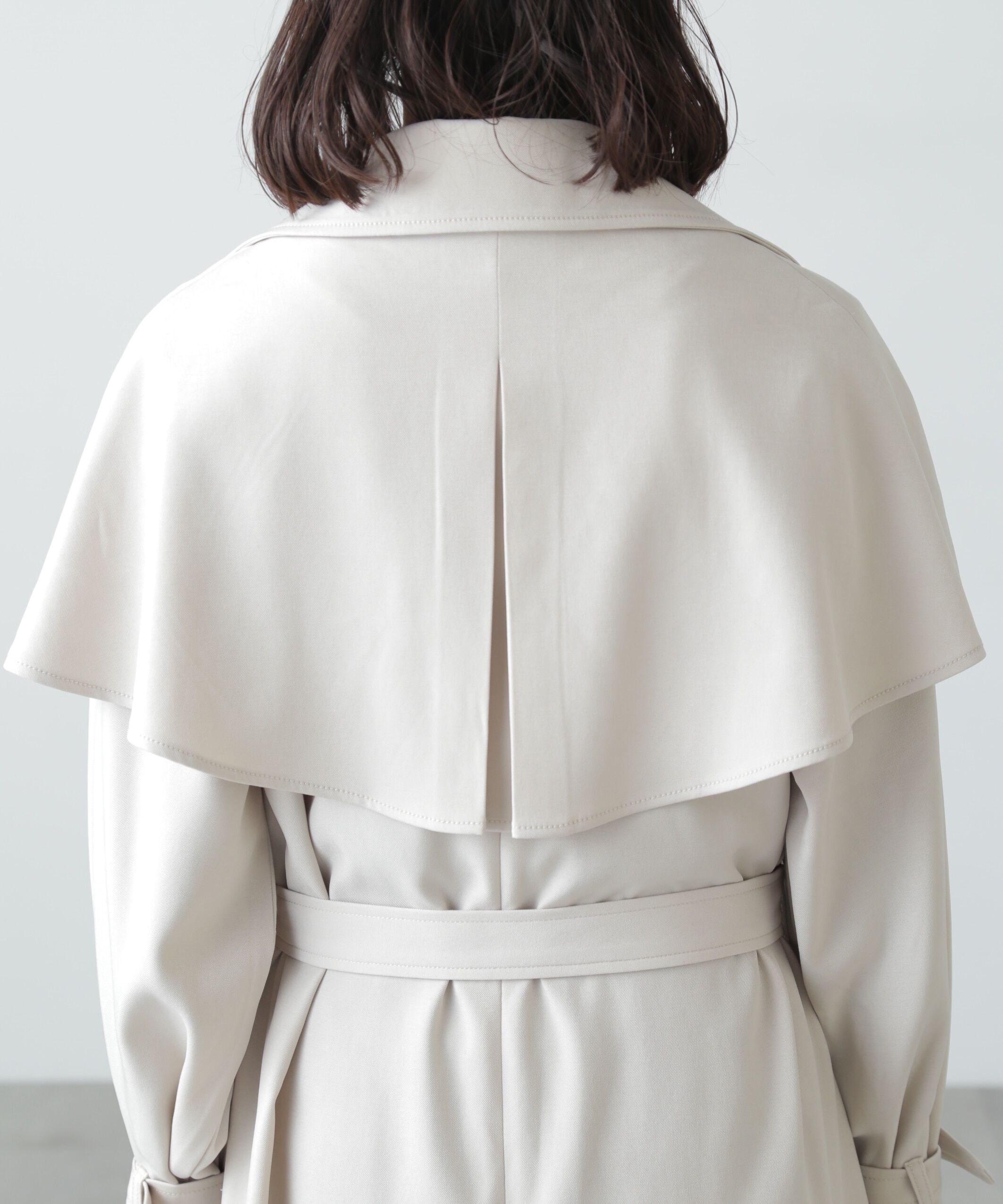  「ケープ付きロングトレンチコート」|その他|