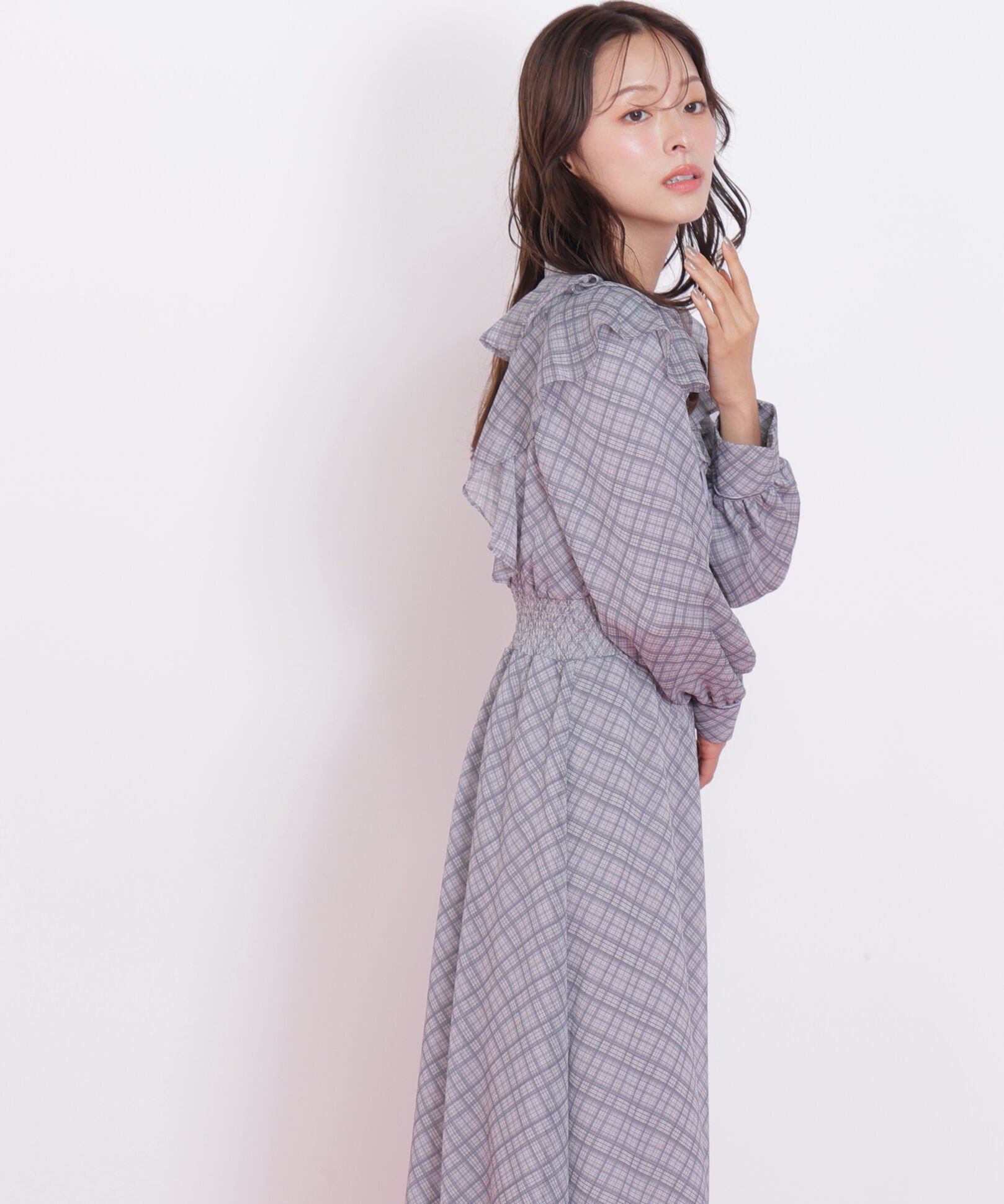  「ベロア配色チェックラッフルワンピース」|ワンピース|