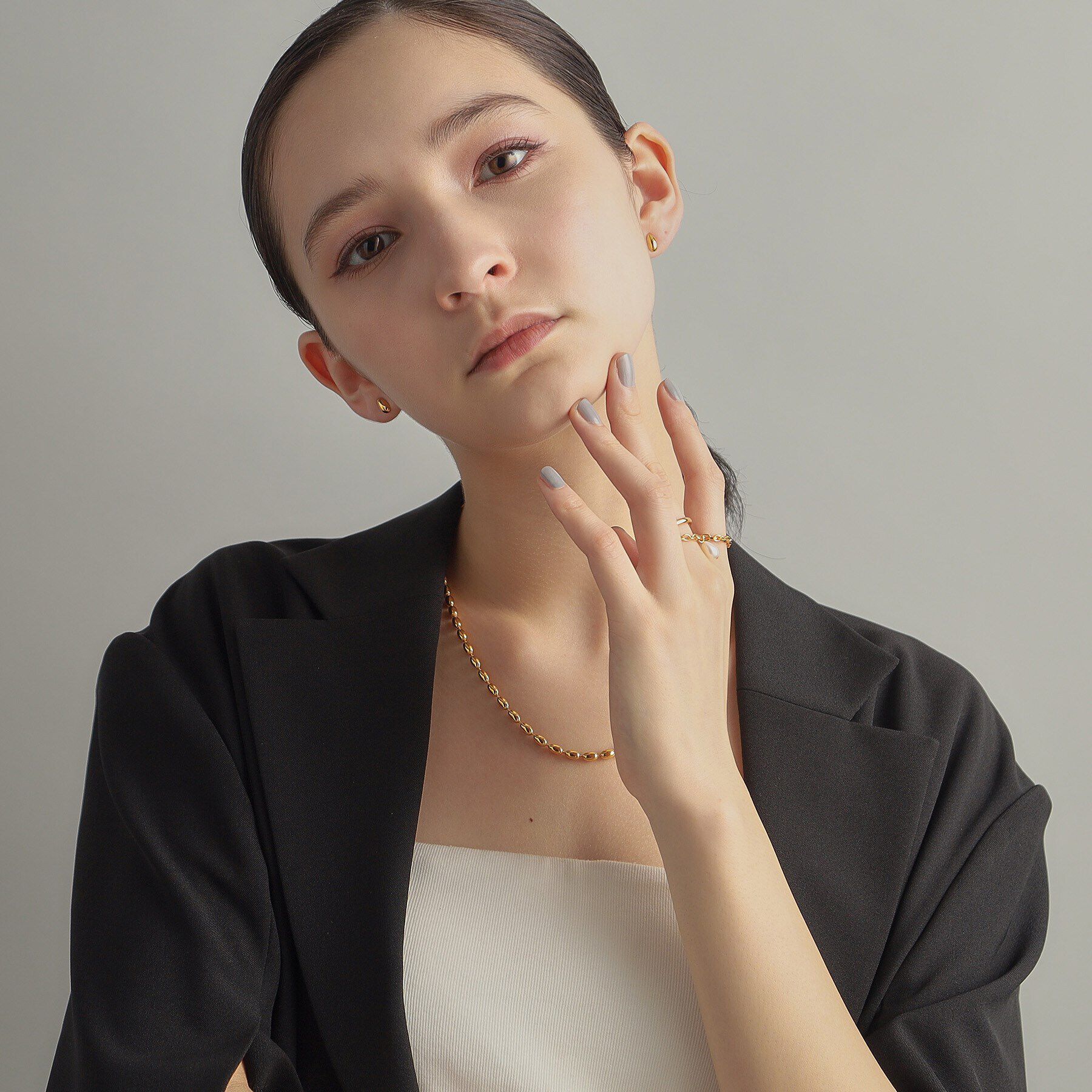 COCOSHNIK ONKITSCH「シルバー ペアシェイプ スタッドピアス GP」|ピアス|