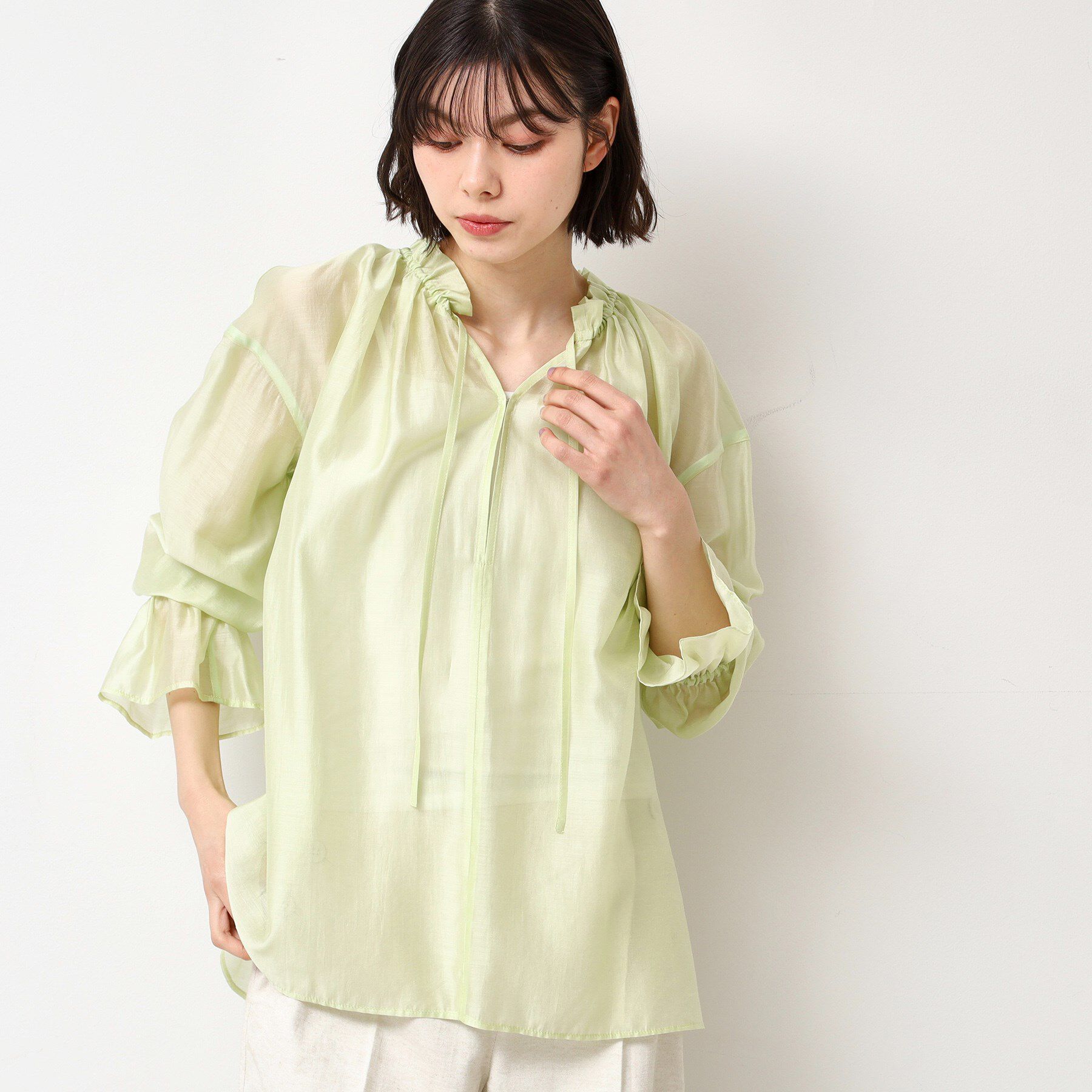 Dessin「【洗える】フリルリボンブラウス」|シャツ・ブラウス|ライトグリーン(02