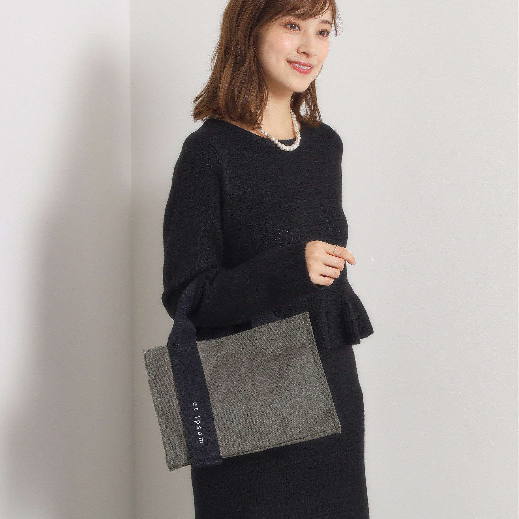 ITS&rsquo;DEMO「オッドハンドルトート」|トートバッグ|