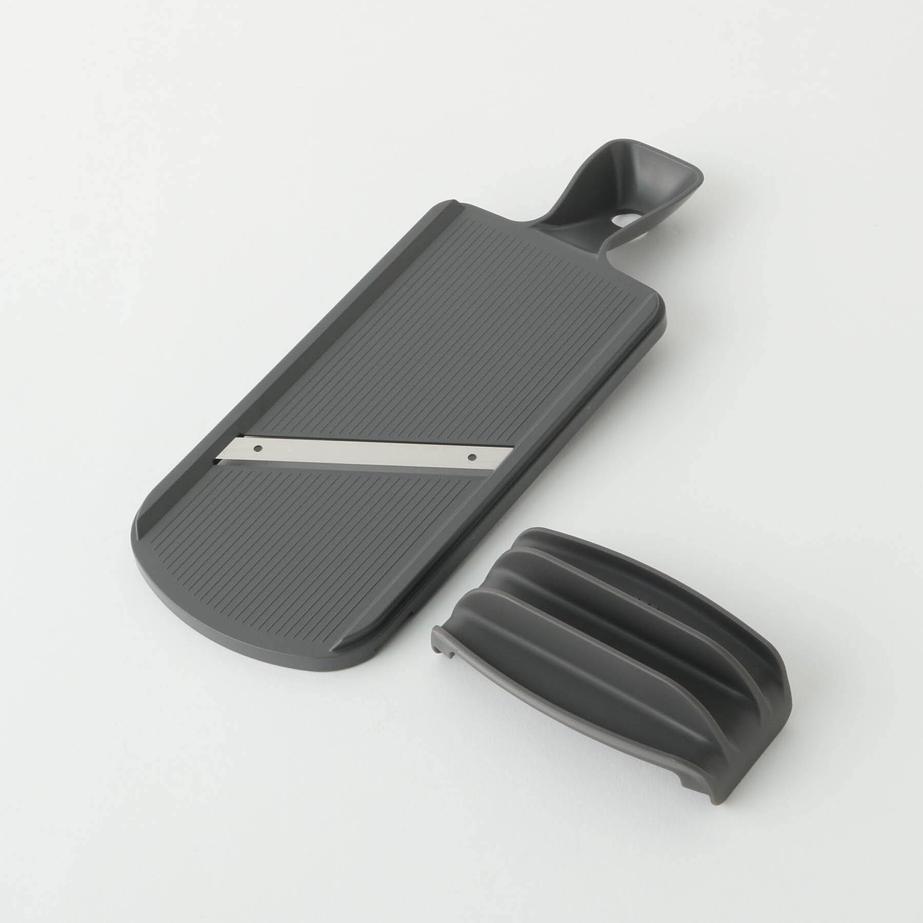 212 KITCHEN STORE「コンパクト両刃スライサー 指ガード付き ＜KK カイキッチン＞」|食器・キッチングッズ|その他