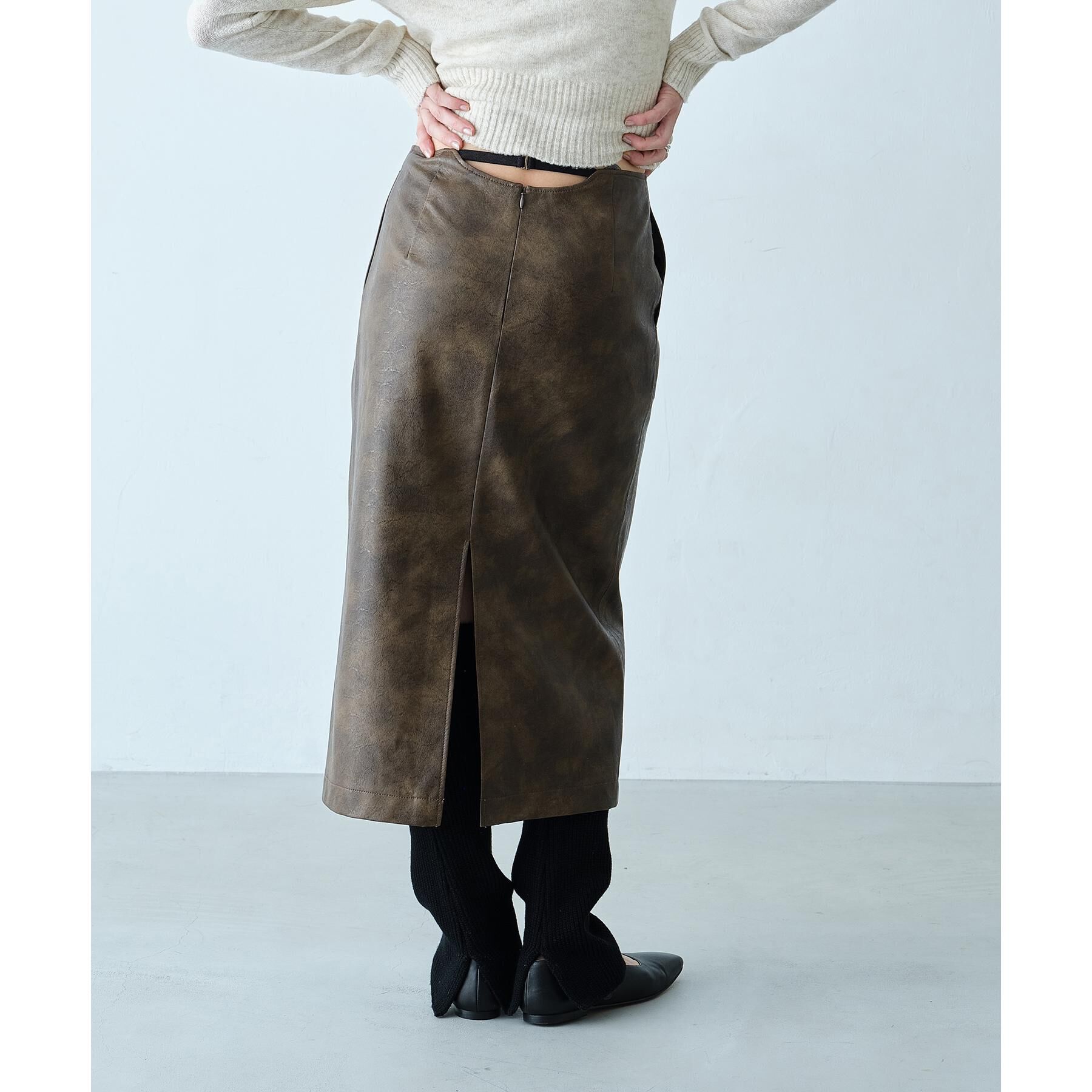 CODE A「garin sleek skirt」|スカート|モカブラウン(042