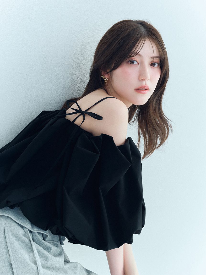 SNIDEL「オフショルタックバルーンブラウス」|シャツ・ブラウス|