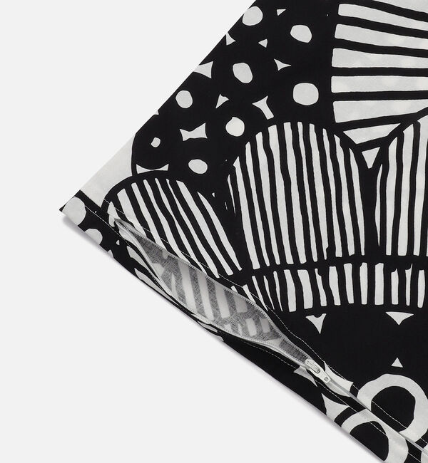 Marimekko「Siirtolapuutarha クッションカバー 50x50cm」|クッション・クッションカバー|